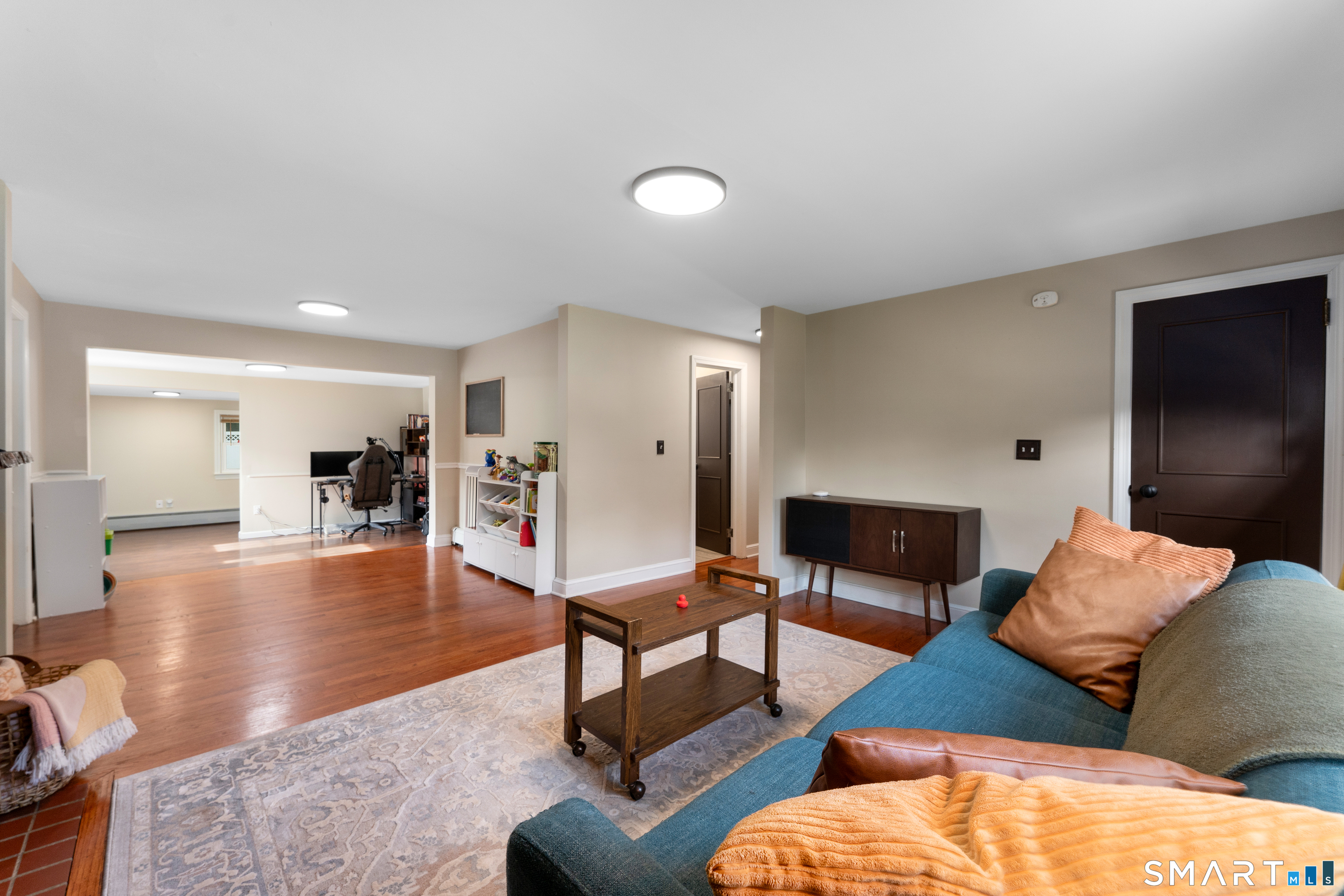 263 Carter Lane photo 12