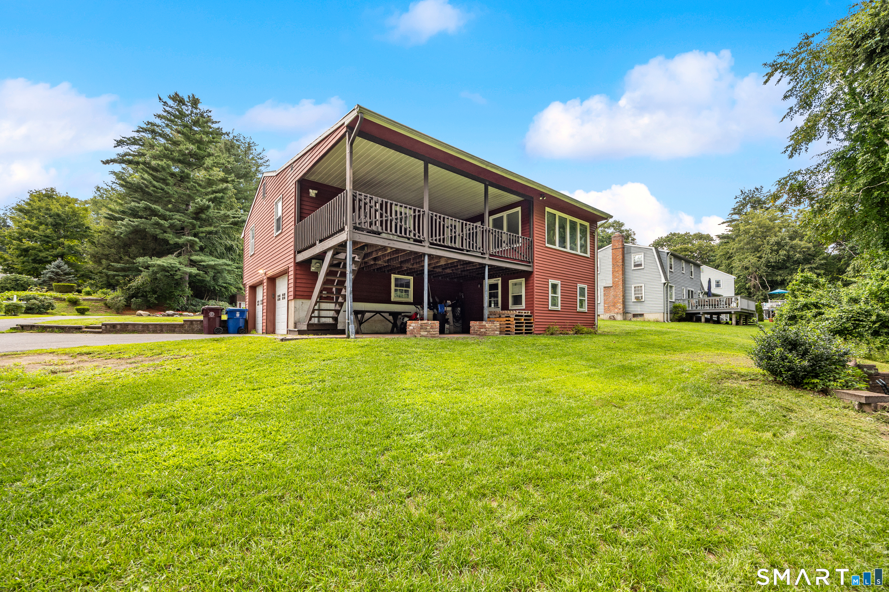 14 Glen Hollow Drive photo 34