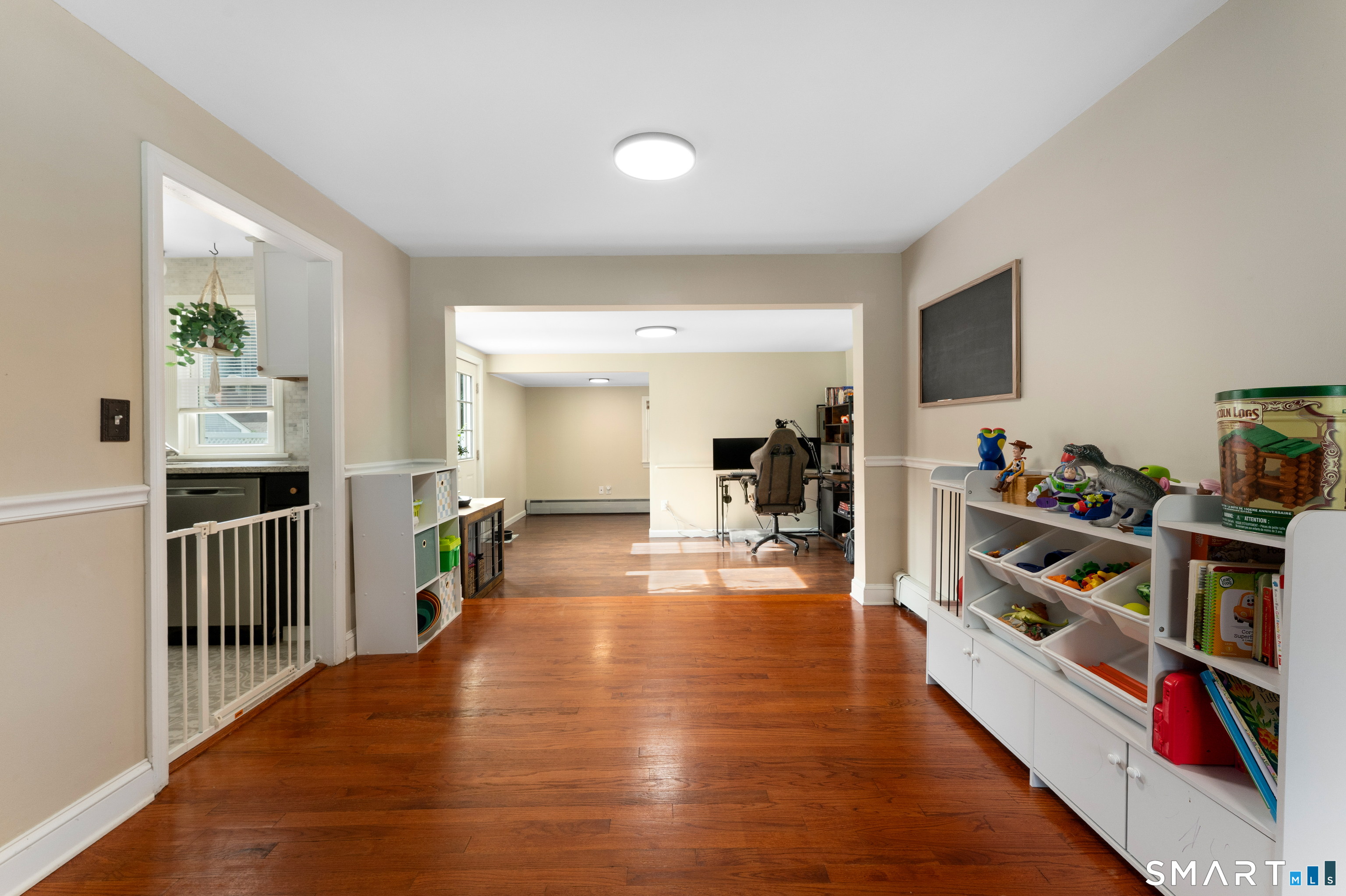 263 Carter Lane photo 15