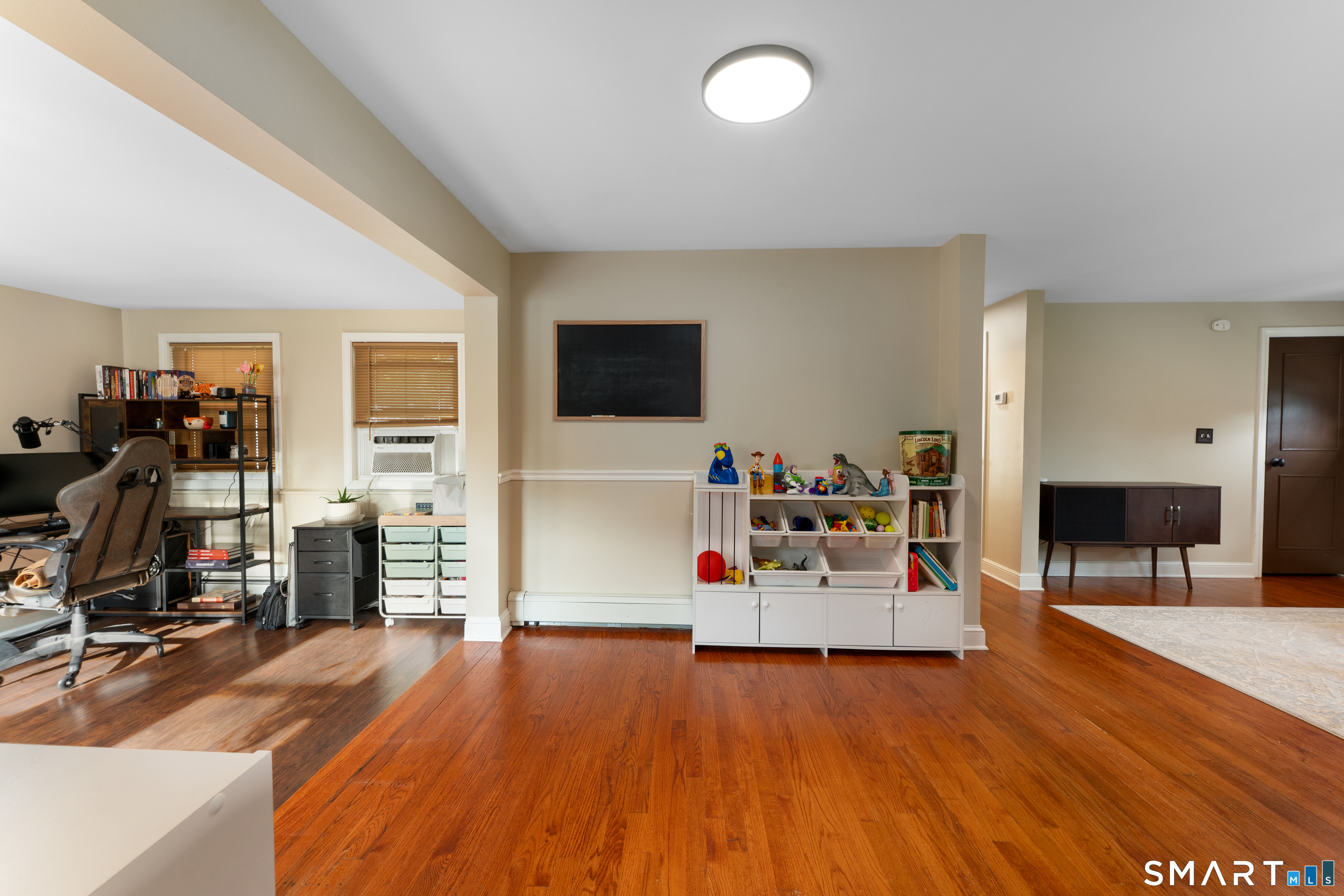 263 Carter Lane photo 17