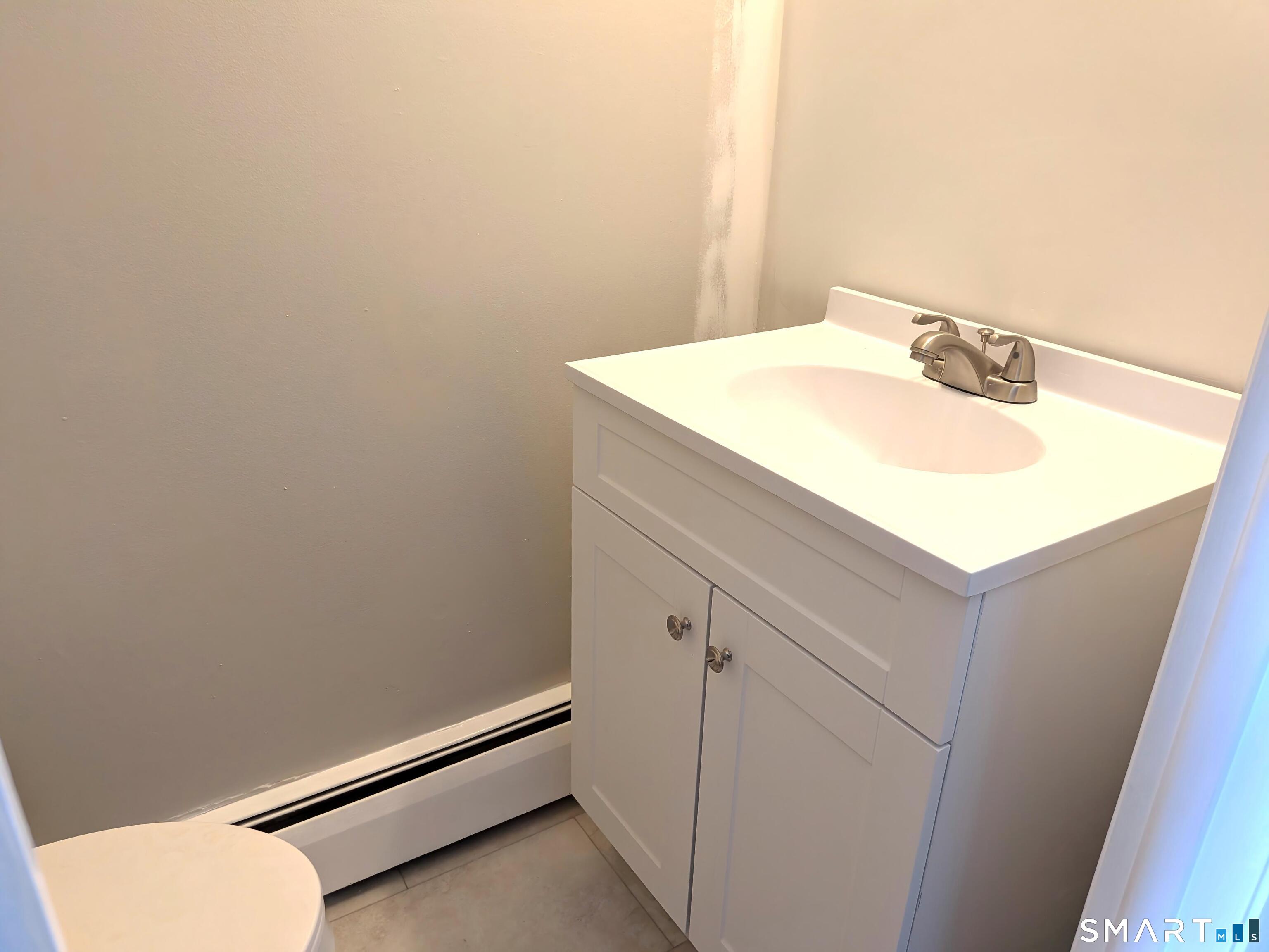 60 Skyline Drive Unit #D photo 5