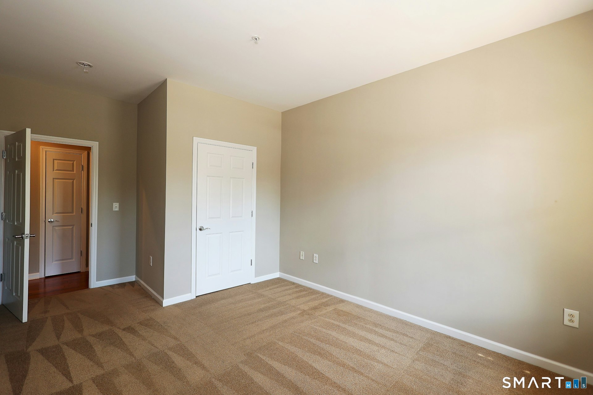 40th image of 35 Broad St #107, Stamford, CT 06902 | MLS# 24200796
