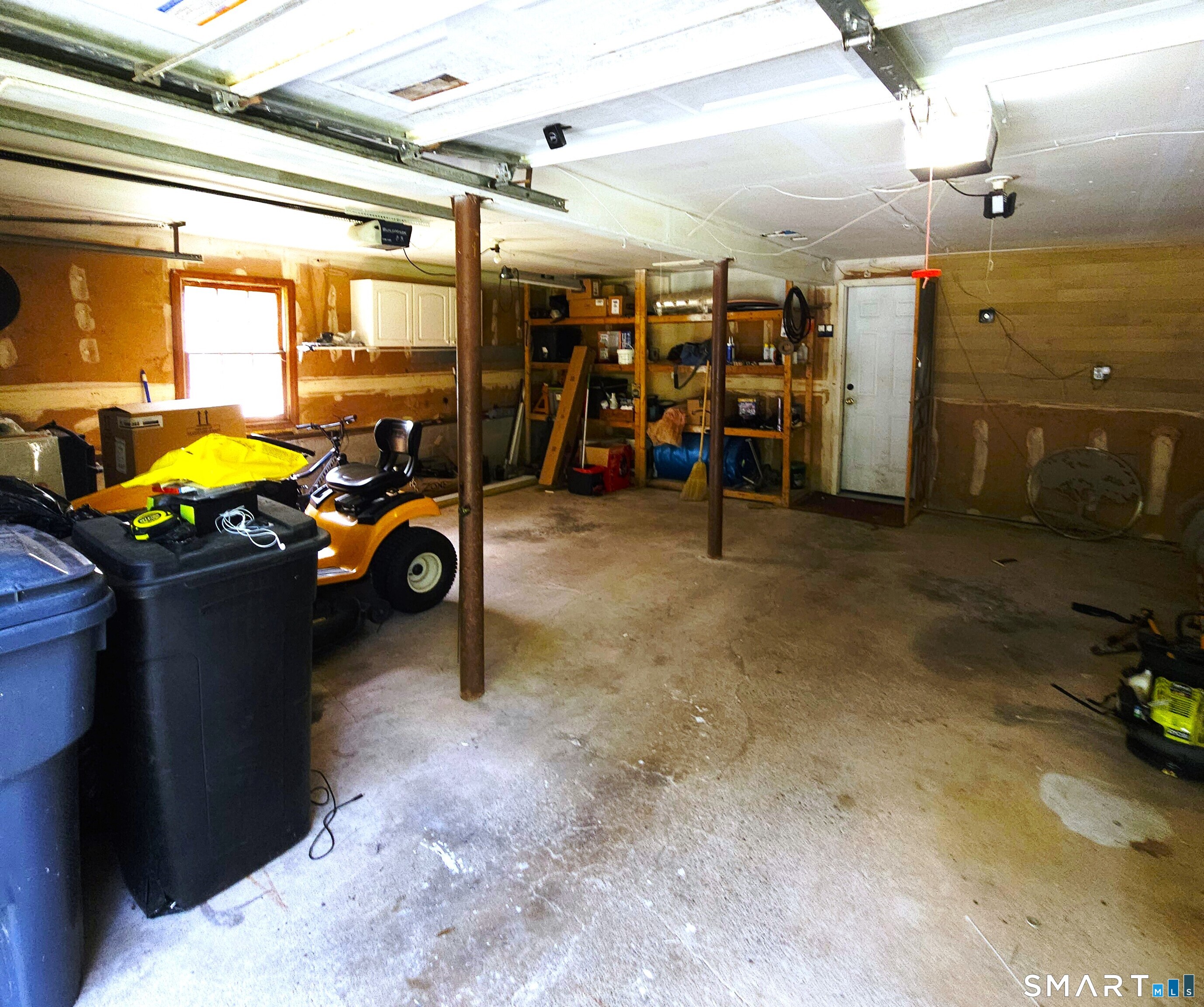 77 Pleasant Drive photo 26