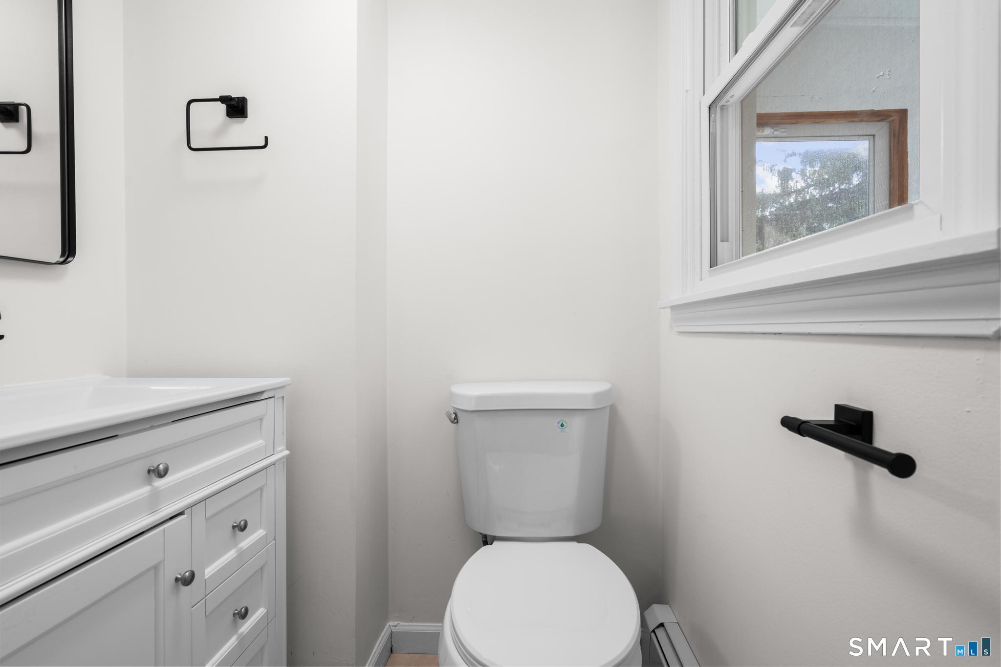 51 Lawrence Street photo 19