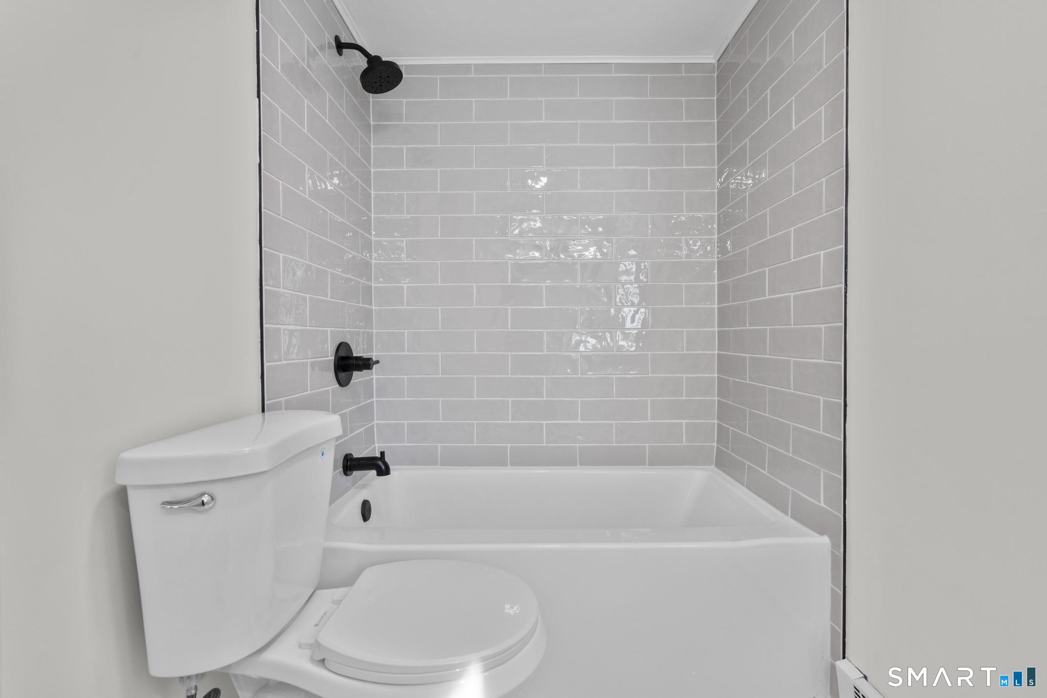 51 Lawrence Street photo 23