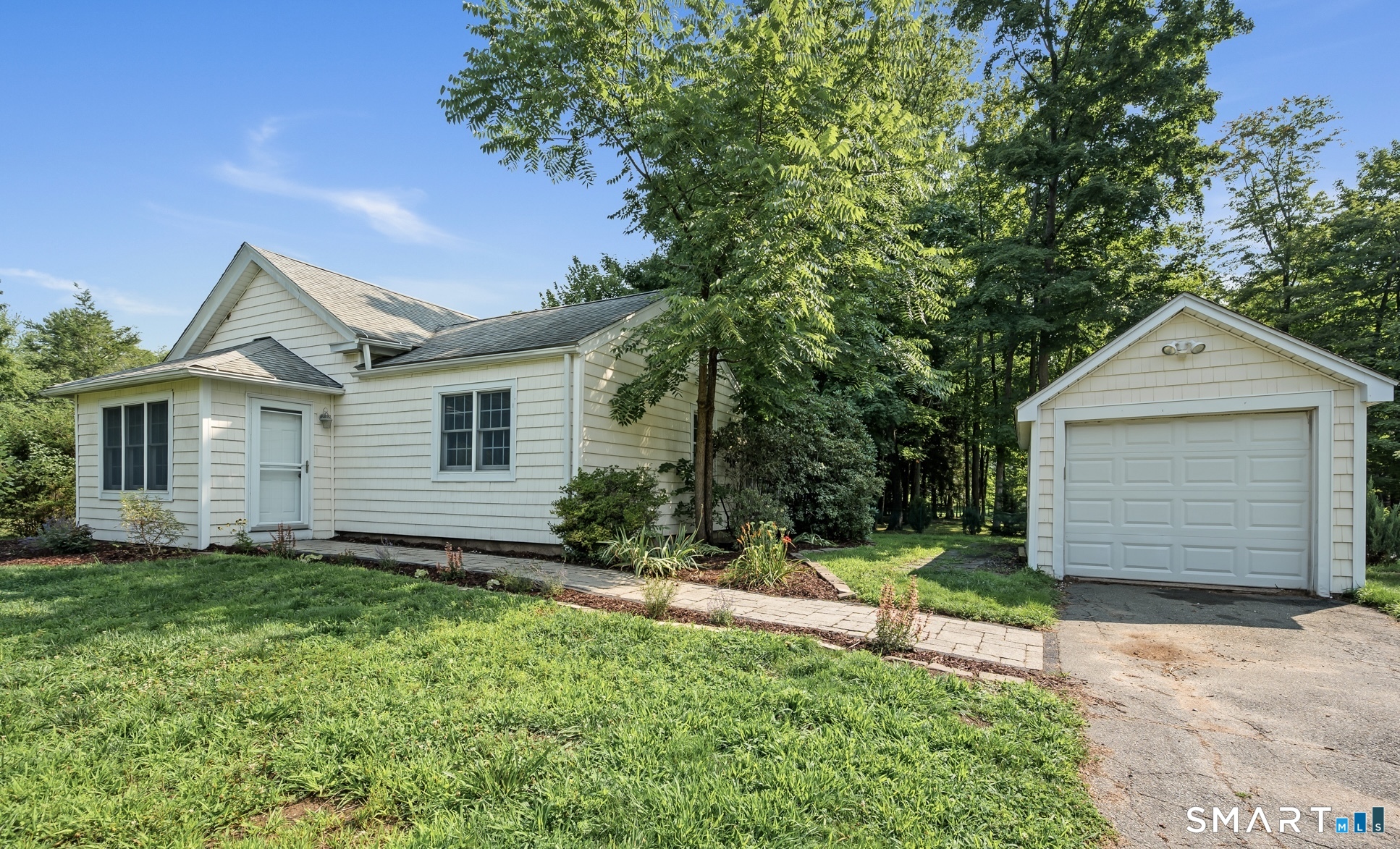 1st image of 2044 Manchester Rd, Glastonbury, CT 06033 | MLS# 24196712