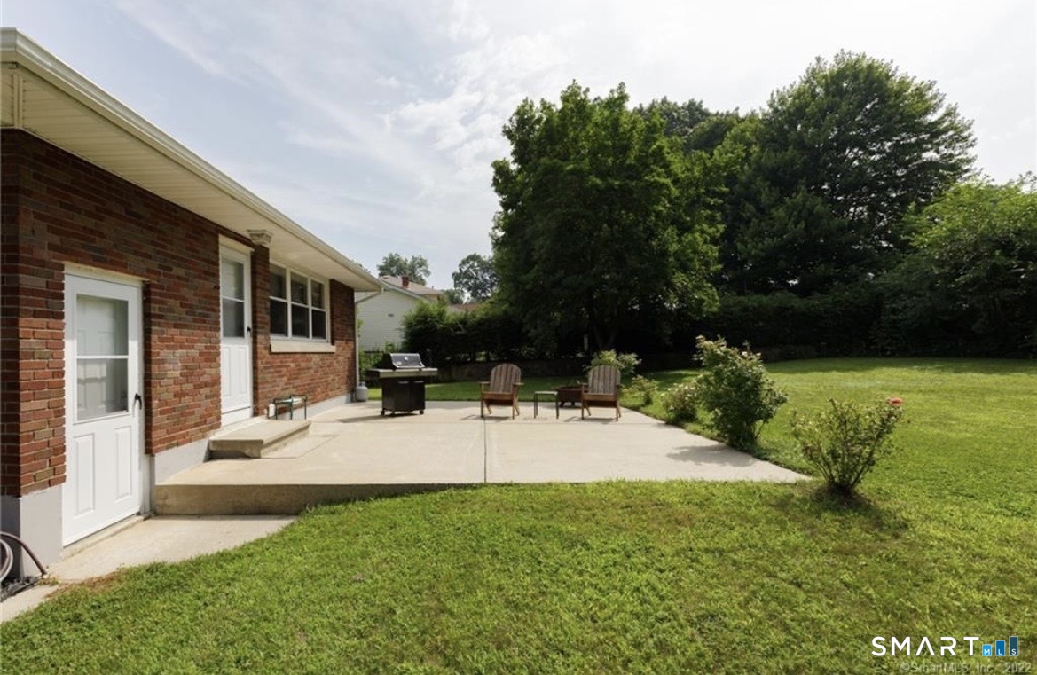 23rd image of 433 Highland Dr, Waterbury, CT 06708 | MLS# 24189293