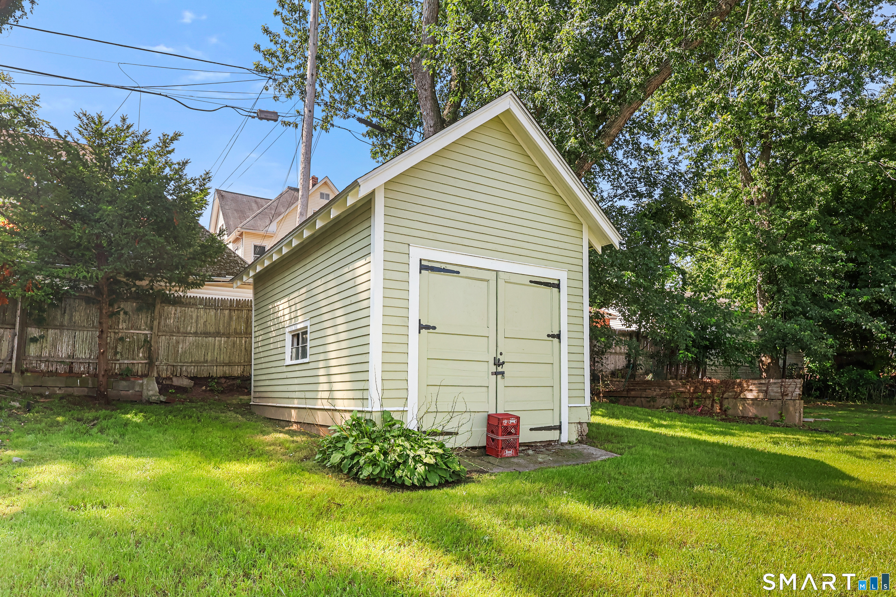 647 Broadview Terrace photo 23