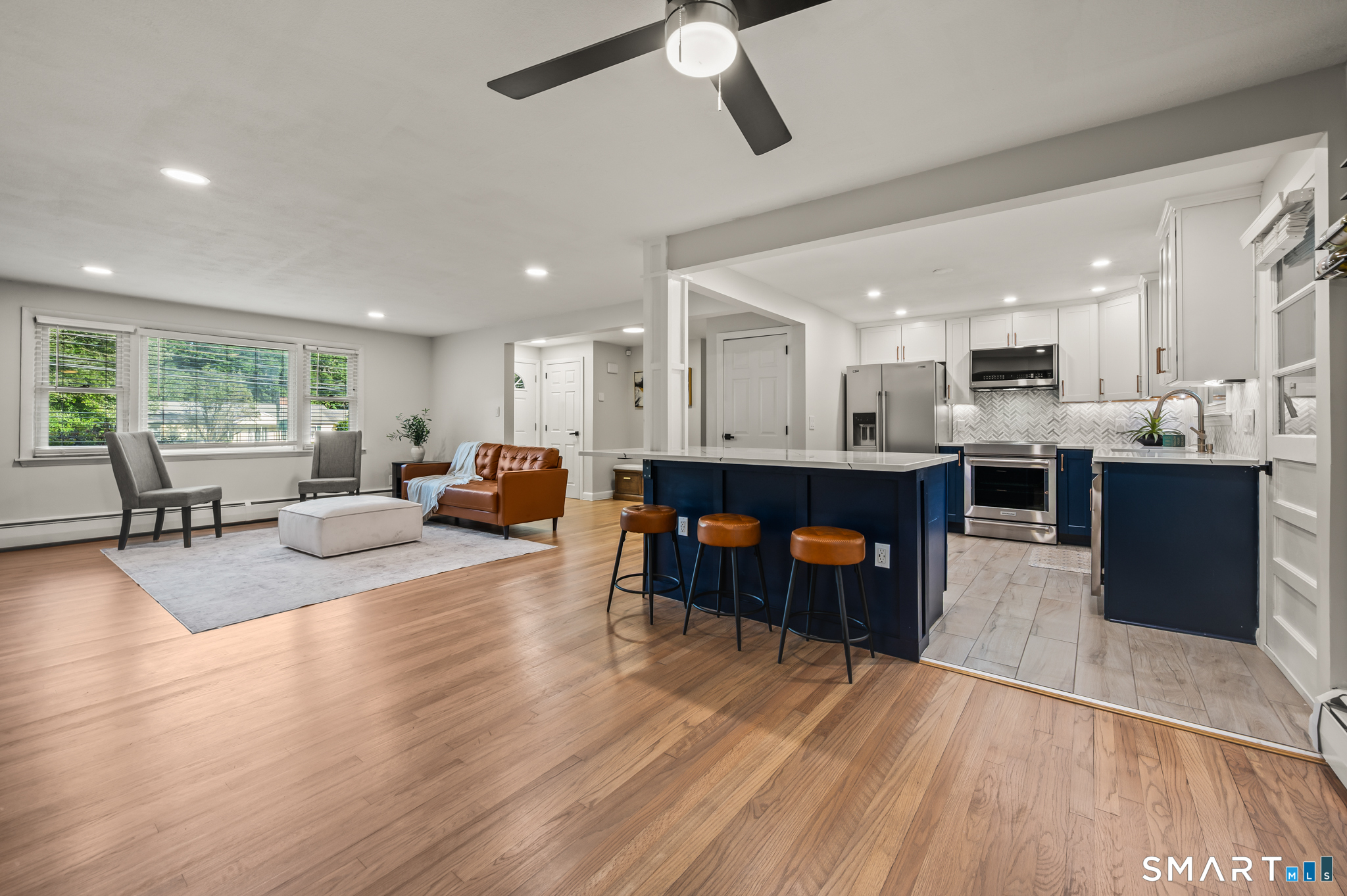 183 Tunxis Avenue photo 8