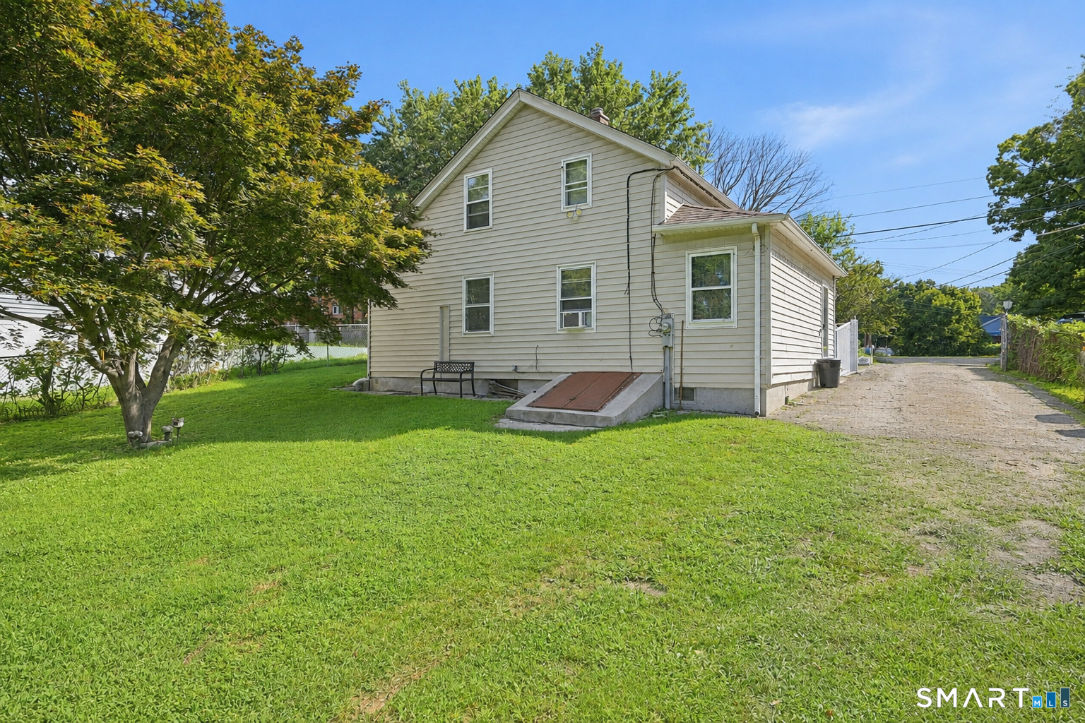 5th image of 7 N Beacon St, Waterbury, CT 06704 | MLS# 24200553