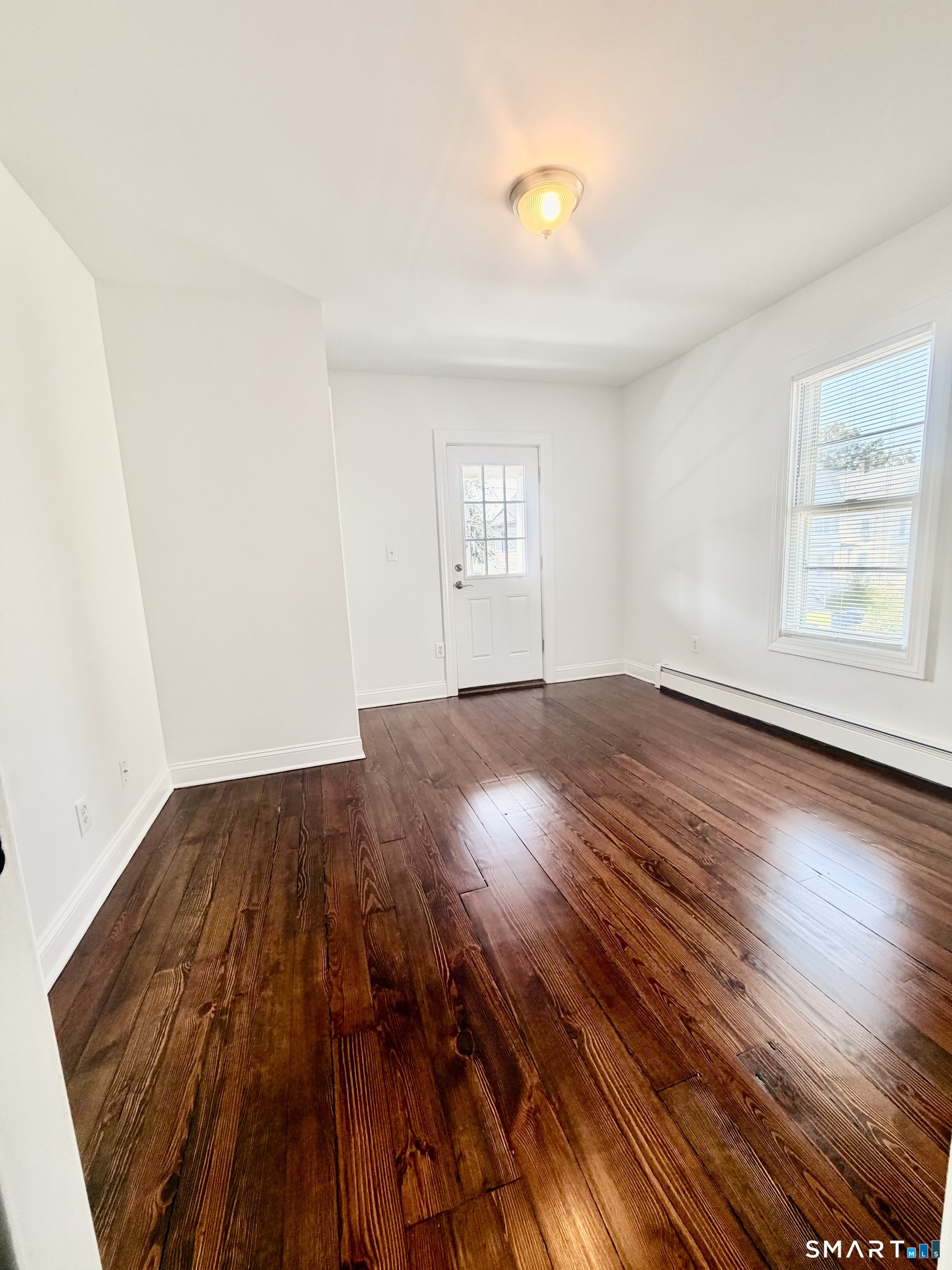 48 Vine Street photo 2