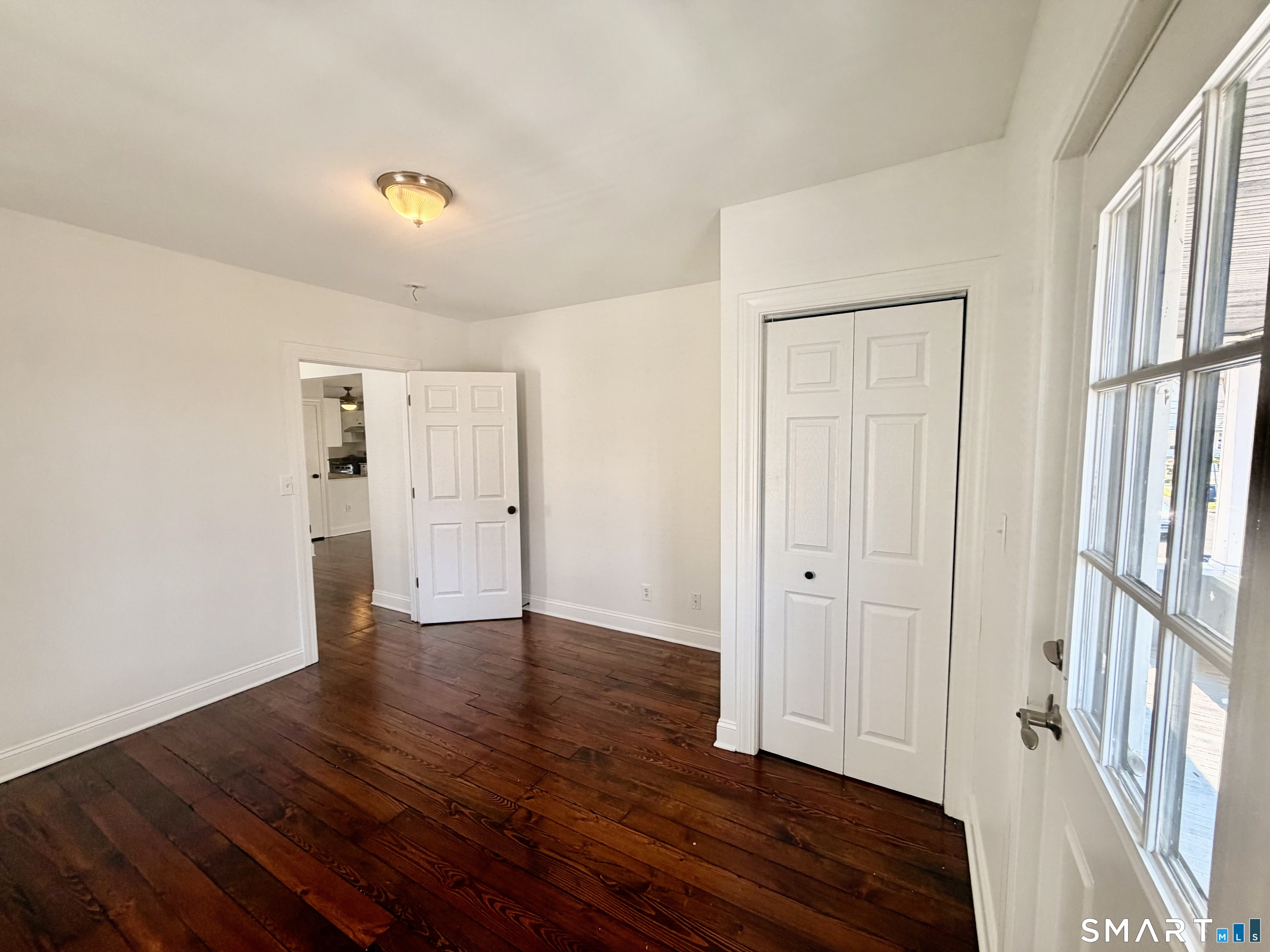 48 Vine Street photo 3