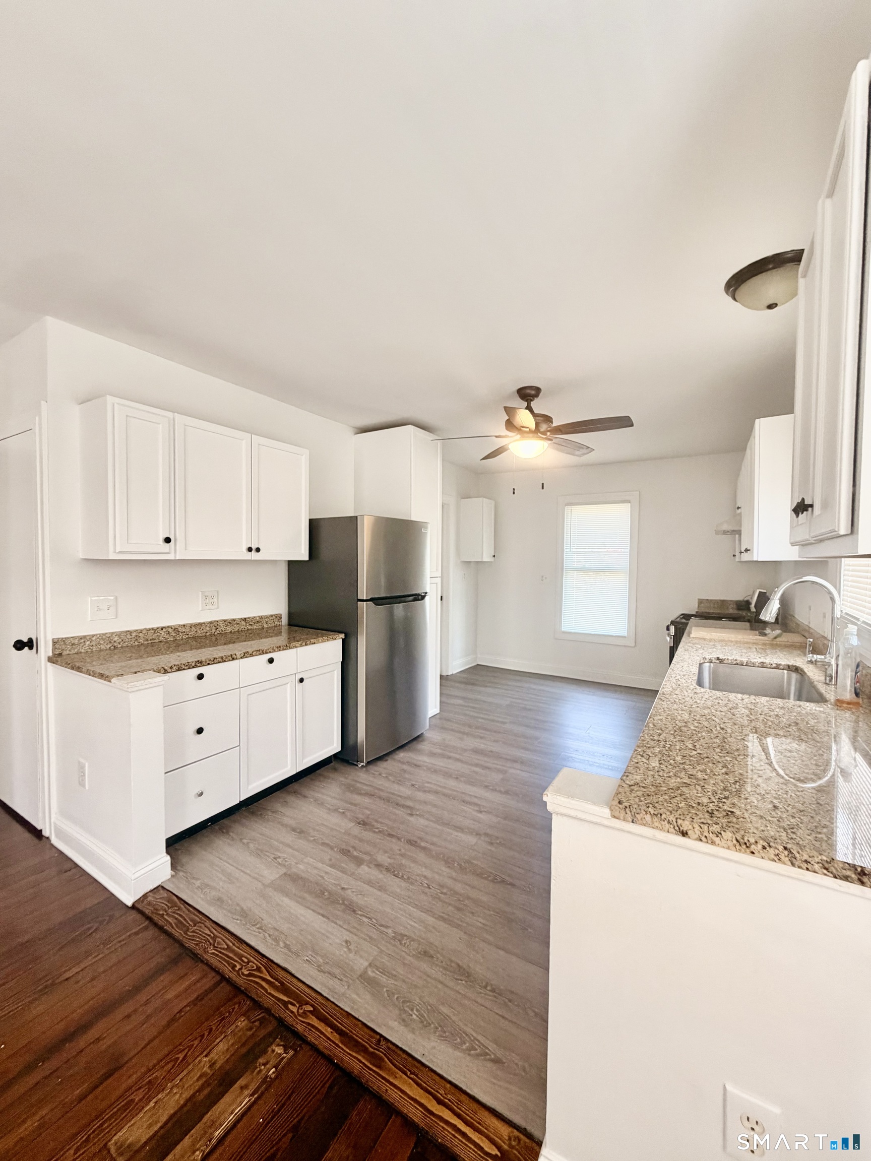 48 Vine Street photo 6