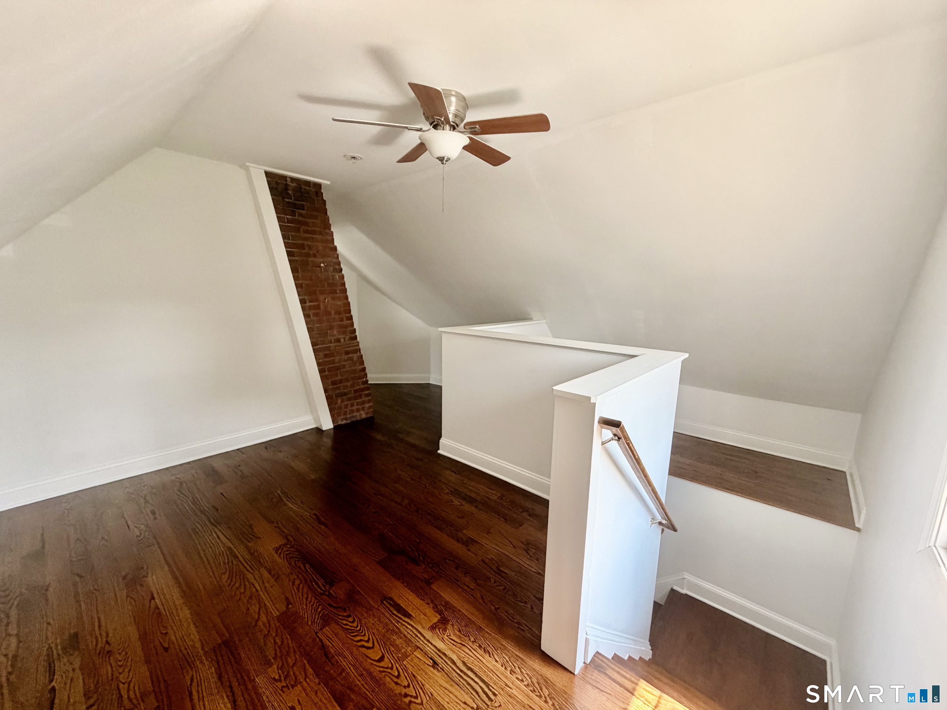 48 Vine Street photo 17