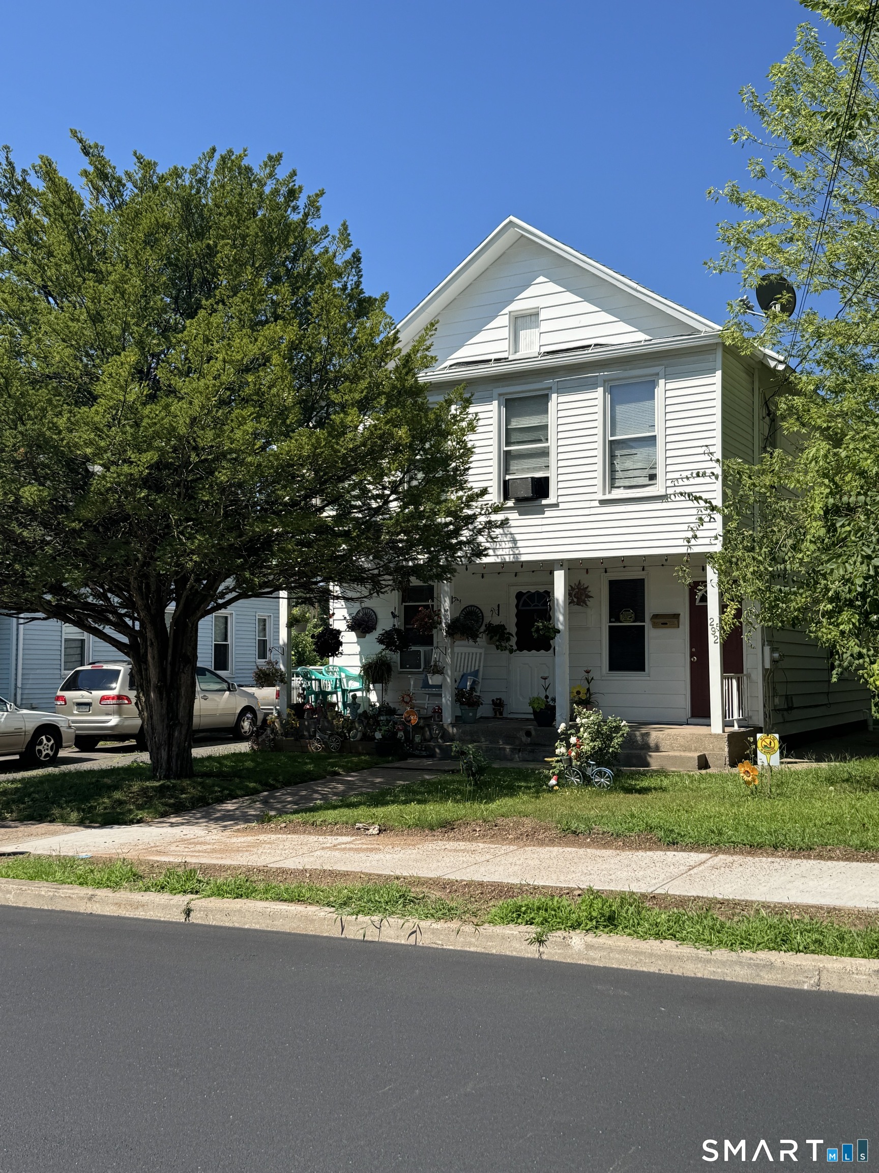 Photo 1 of Multi family home for sale at 292 Stanley St, New Britain, CT 06051 | MLS# 24200927 | Listing updated on 2026-09-15