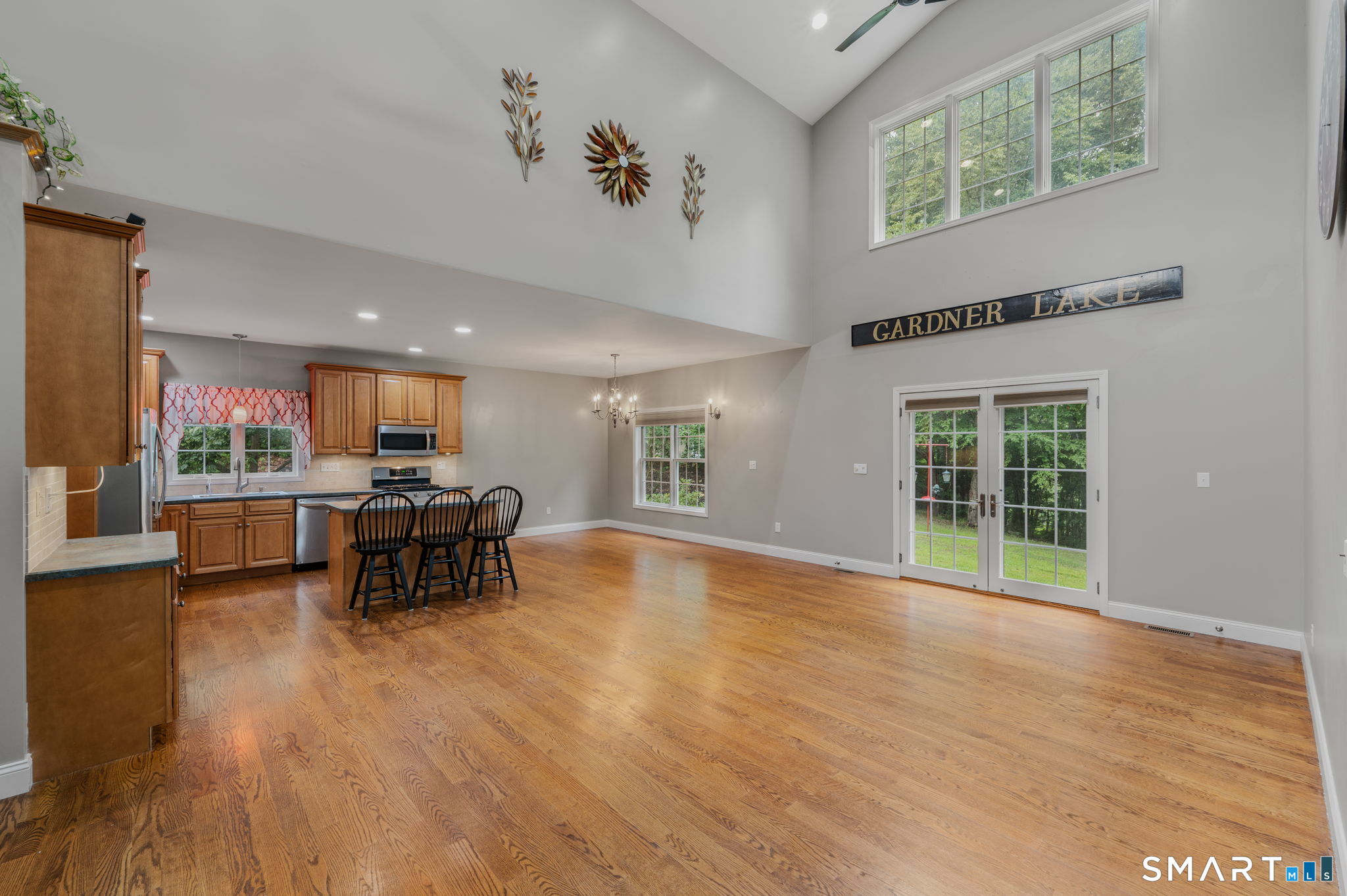203 Doyle Road photo 11