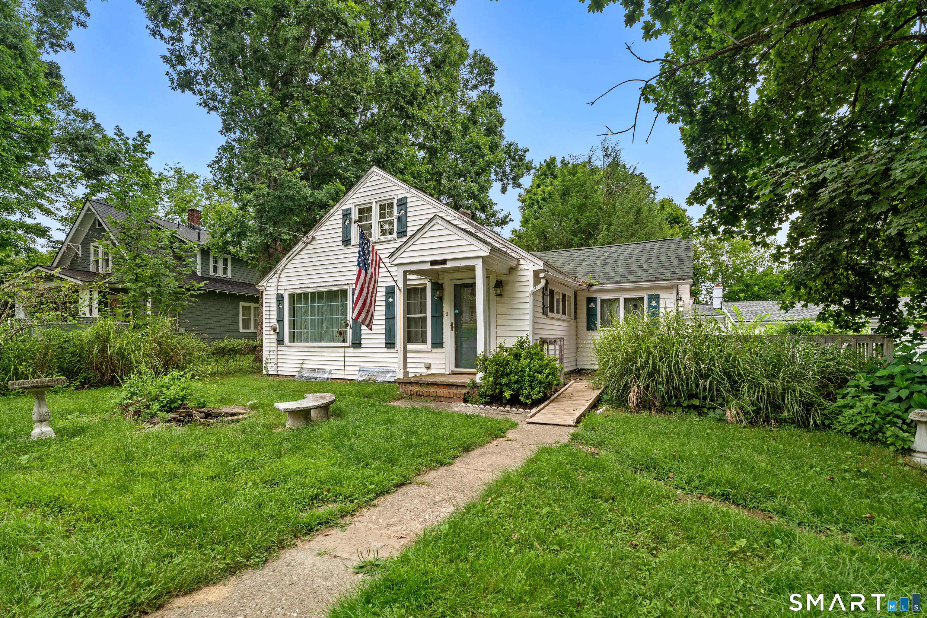 2nd image of (Undisclosed), Waterbury, CT 06708 | MLS# 24199031