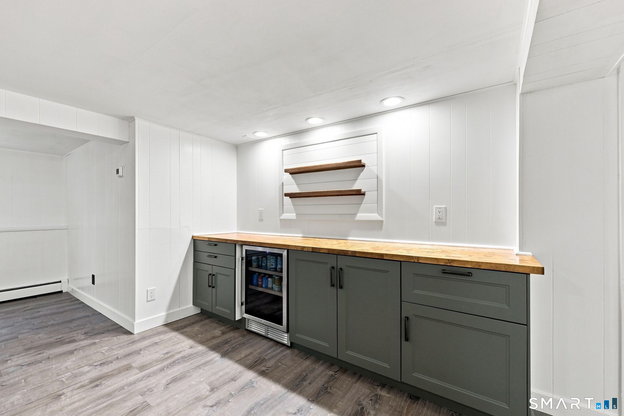 399 Foster Road photo 25