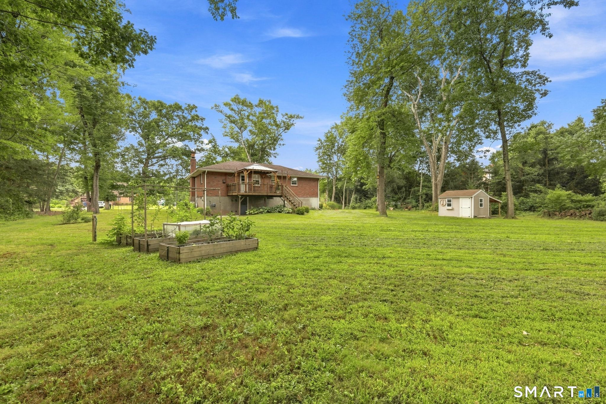399 Foster Road photo 32