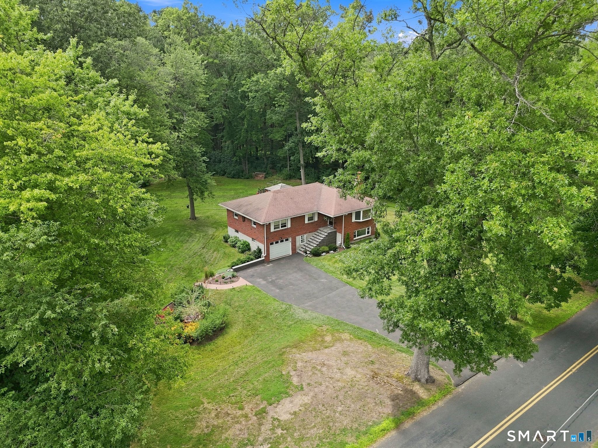 399 Foster Road photo 37