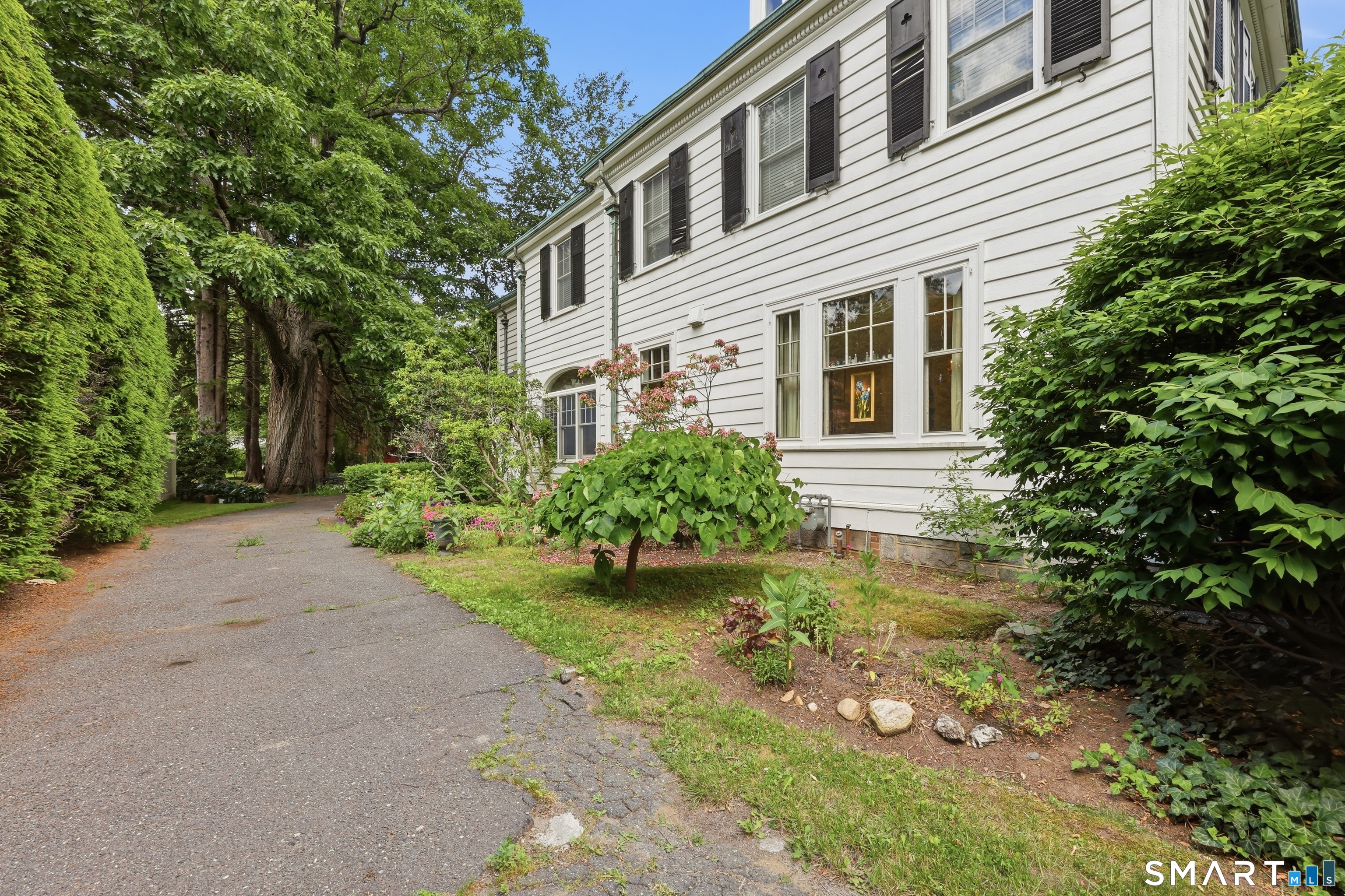 3rd image of 143 Holaird Ave, Winchester, CT 06098 | MLS# 24200869