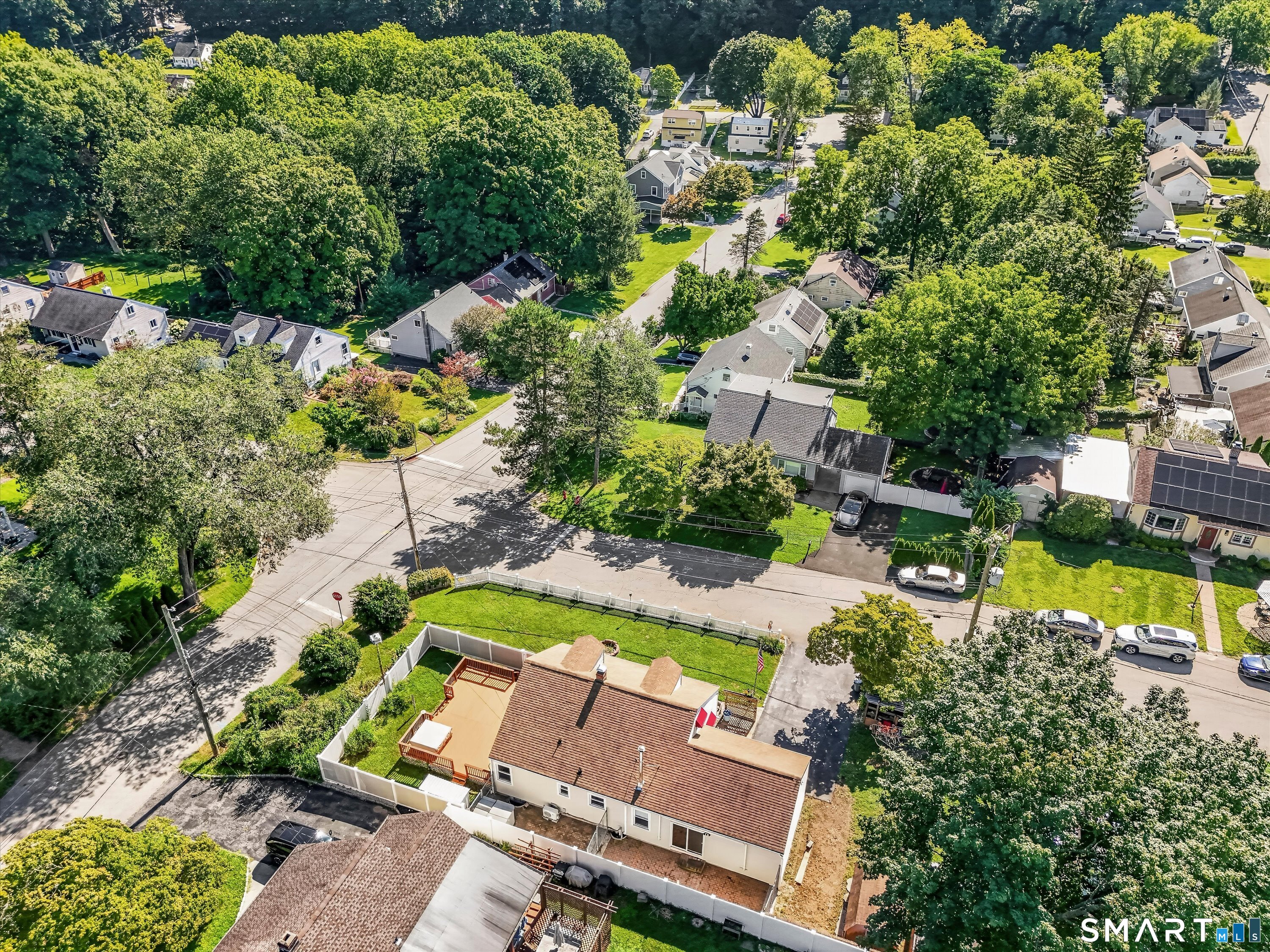 941 Lyman Avenue photo 3