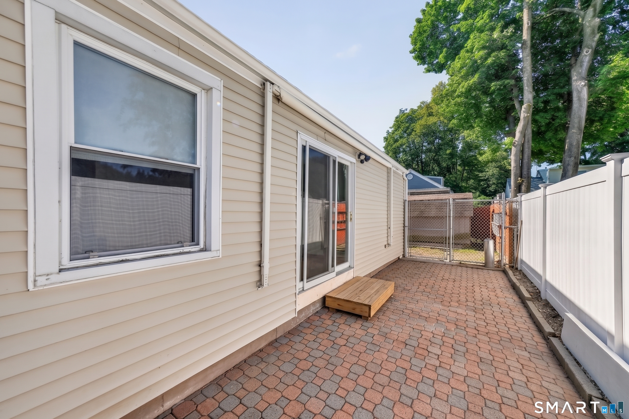 941 Lyman Avenue photo 28
