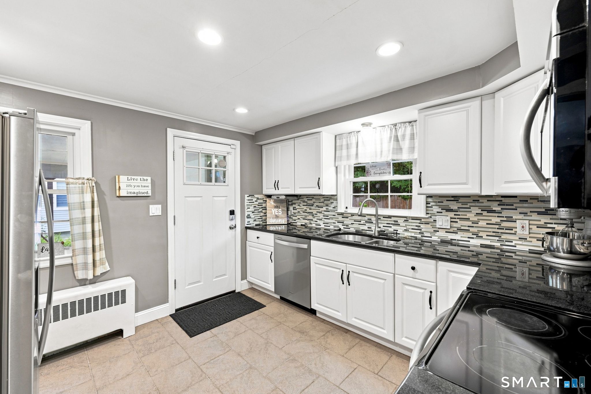 103 Bolton Street photo 17