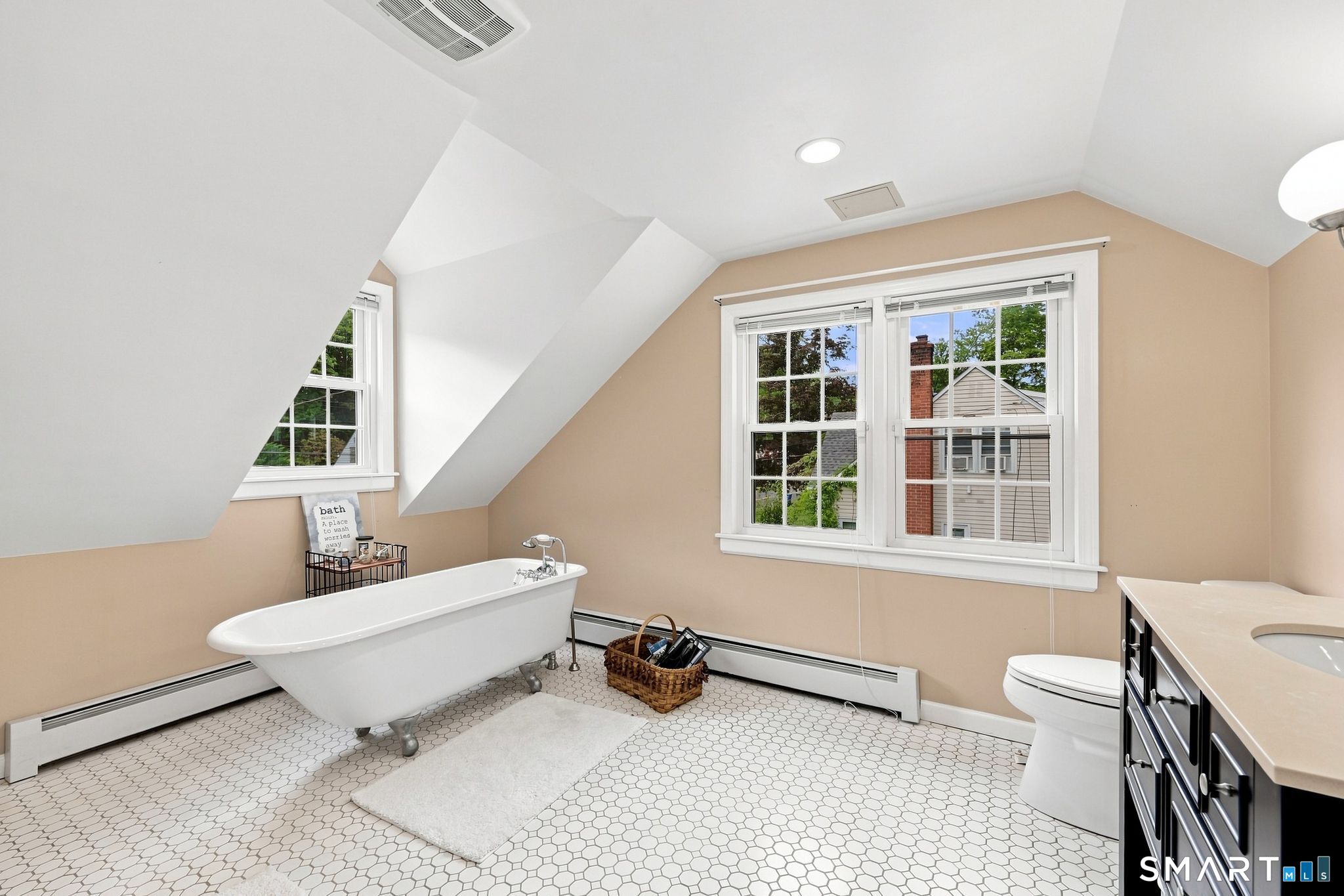 103 Bolton Street photo 29