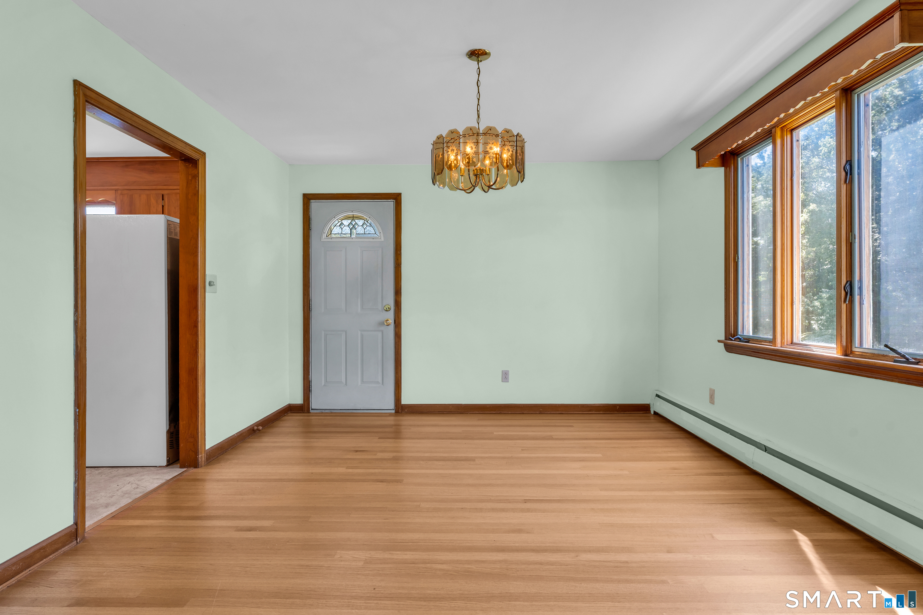 98 Upper State Street photo 11