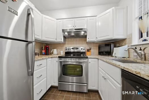 37 Rowayton Woods Drive Unit #37 photo 10