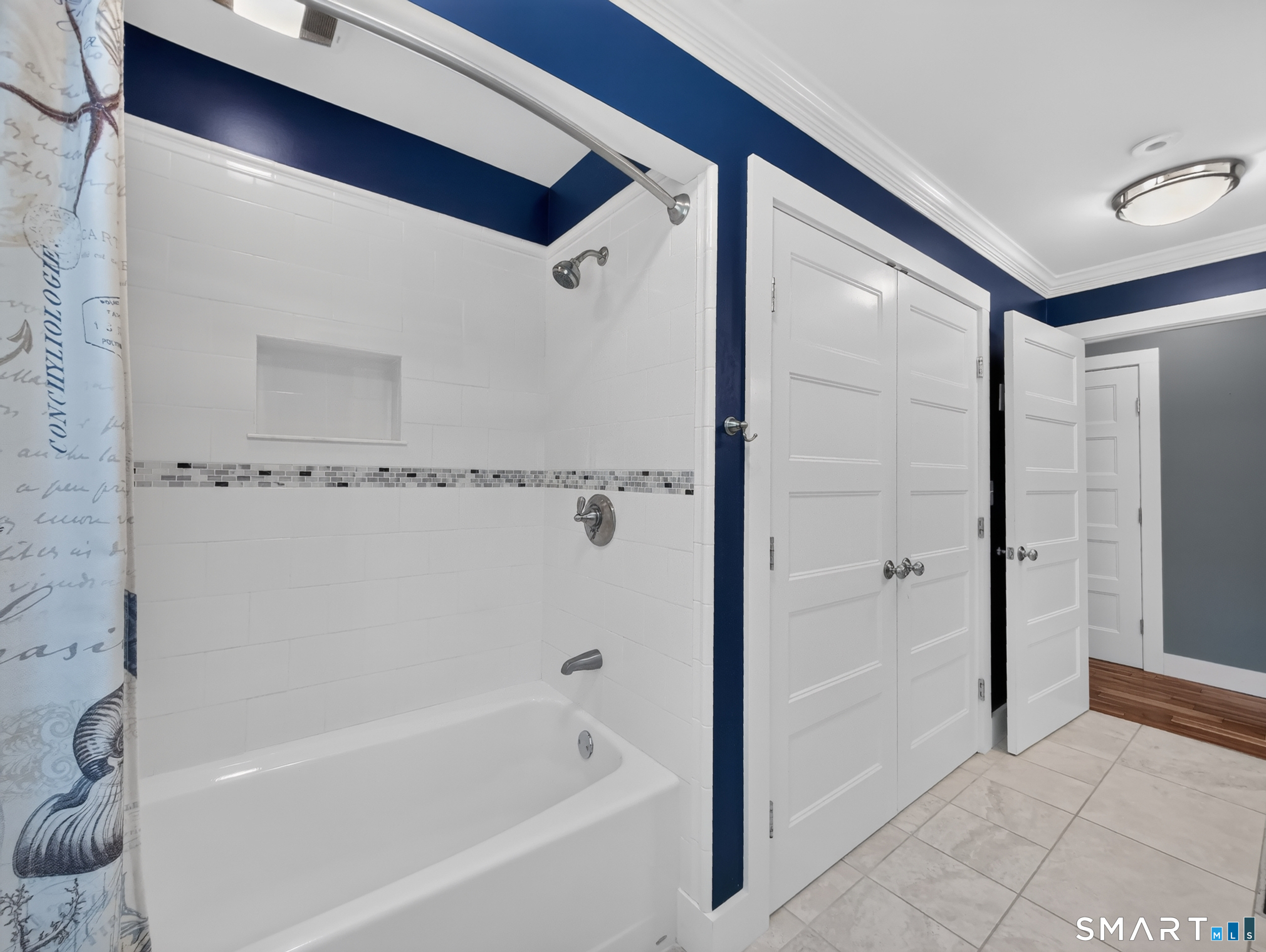 128 Windwood Way photo 15