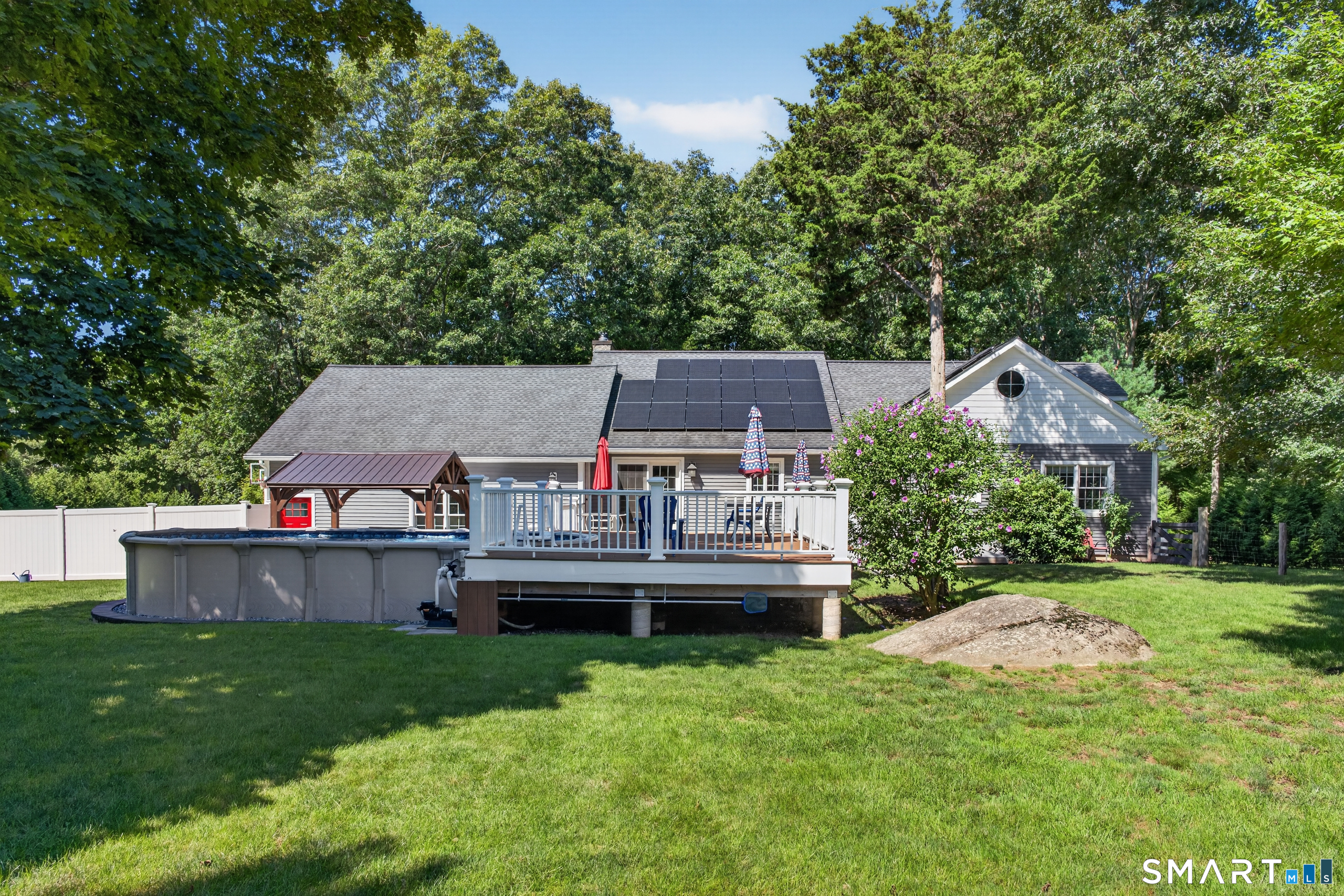 128 Windwood Way photo 39