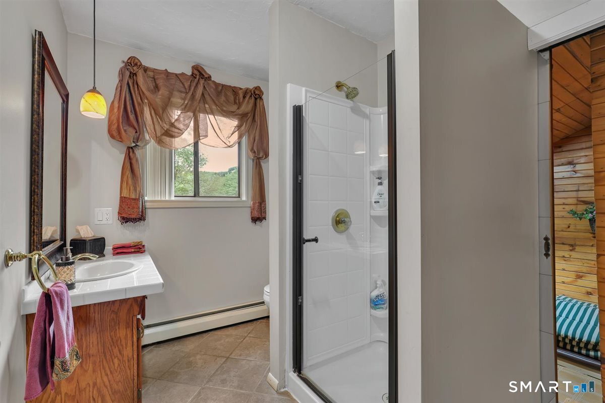 232 Jones Road photo 16