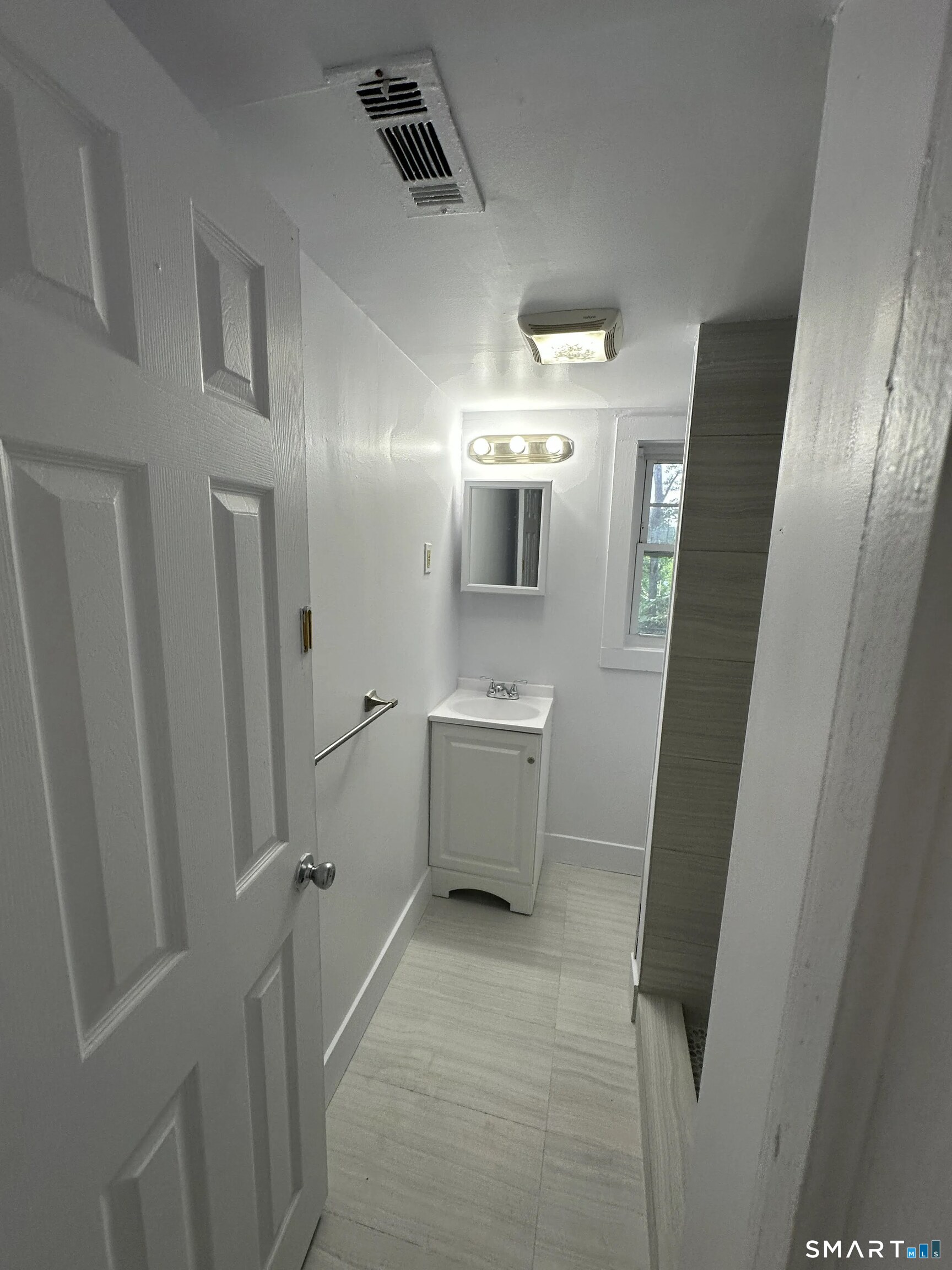 210 Derby Avenue Unit #210C photo 13