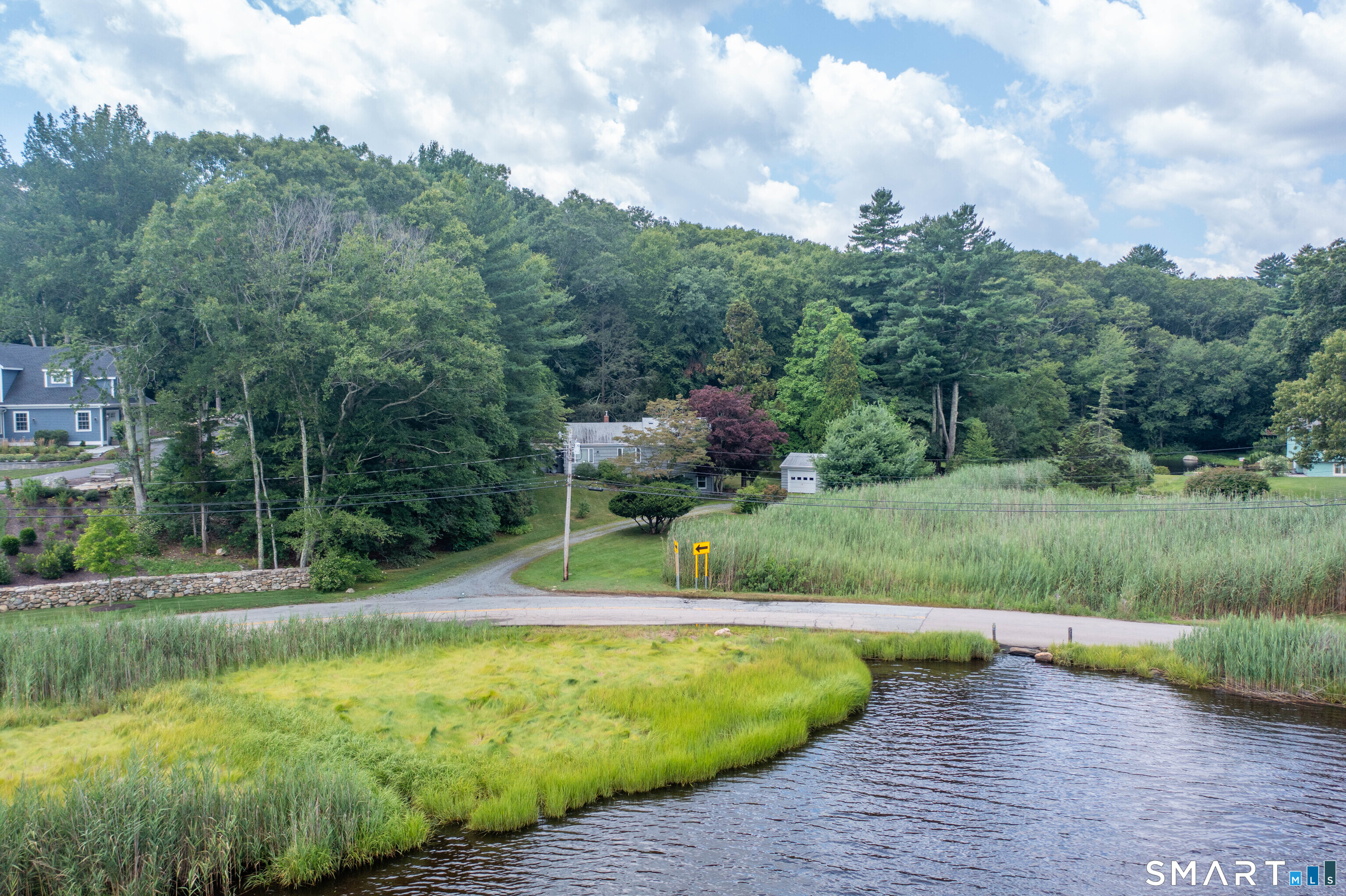 883 River Road photo 21