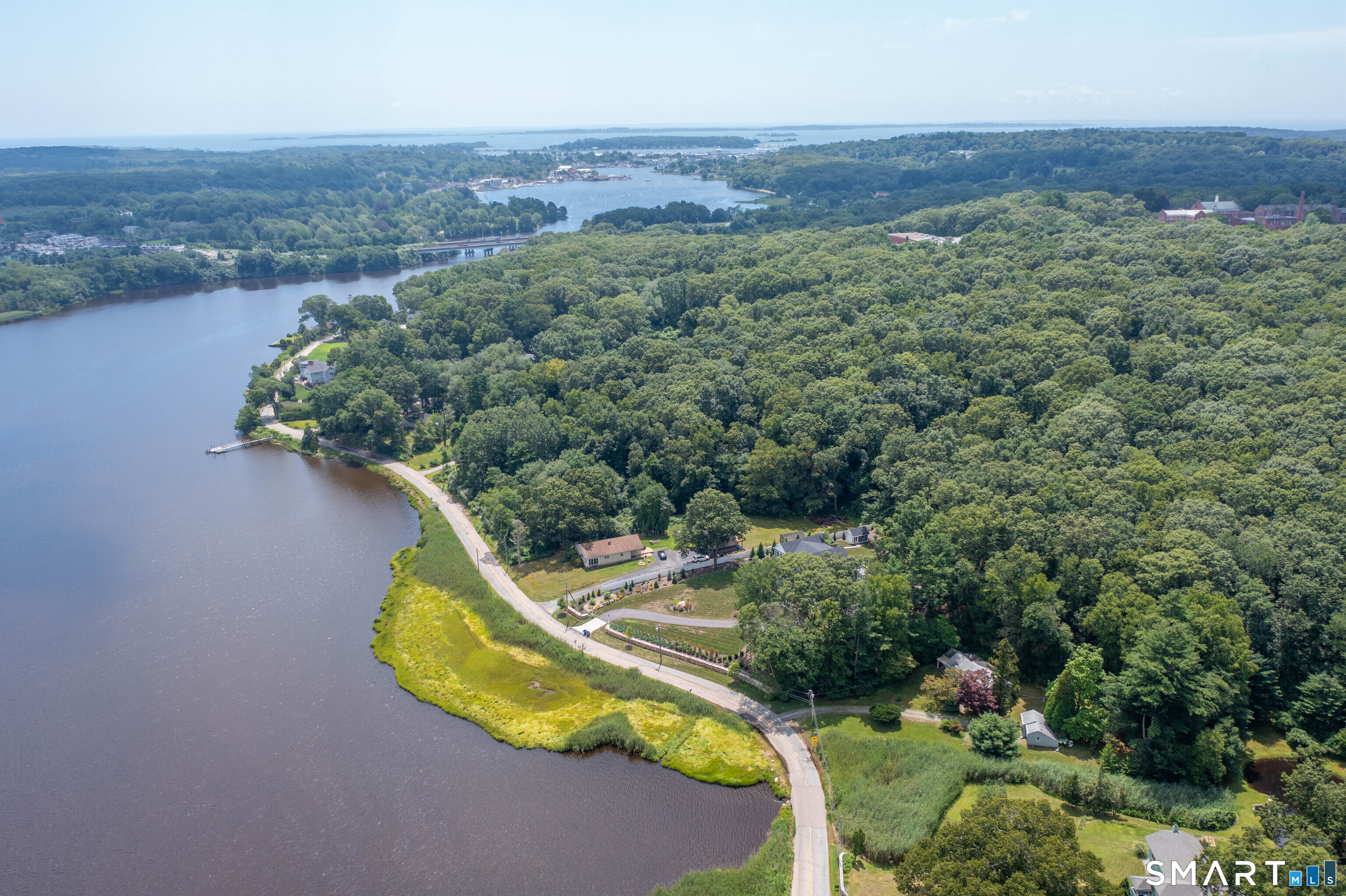 883 River Road photo 18