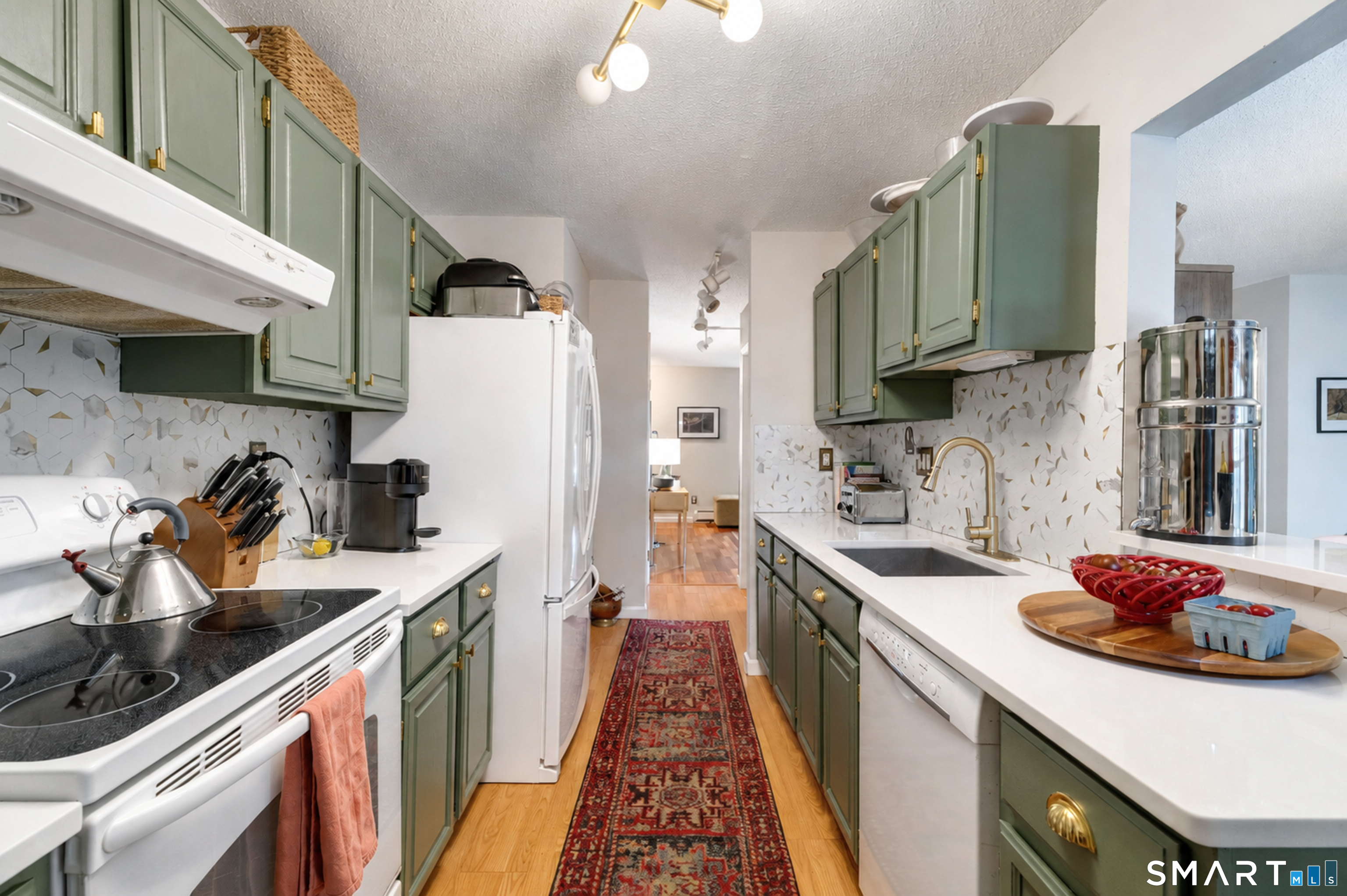 904 1/2 State Street Unit #9 photo 15