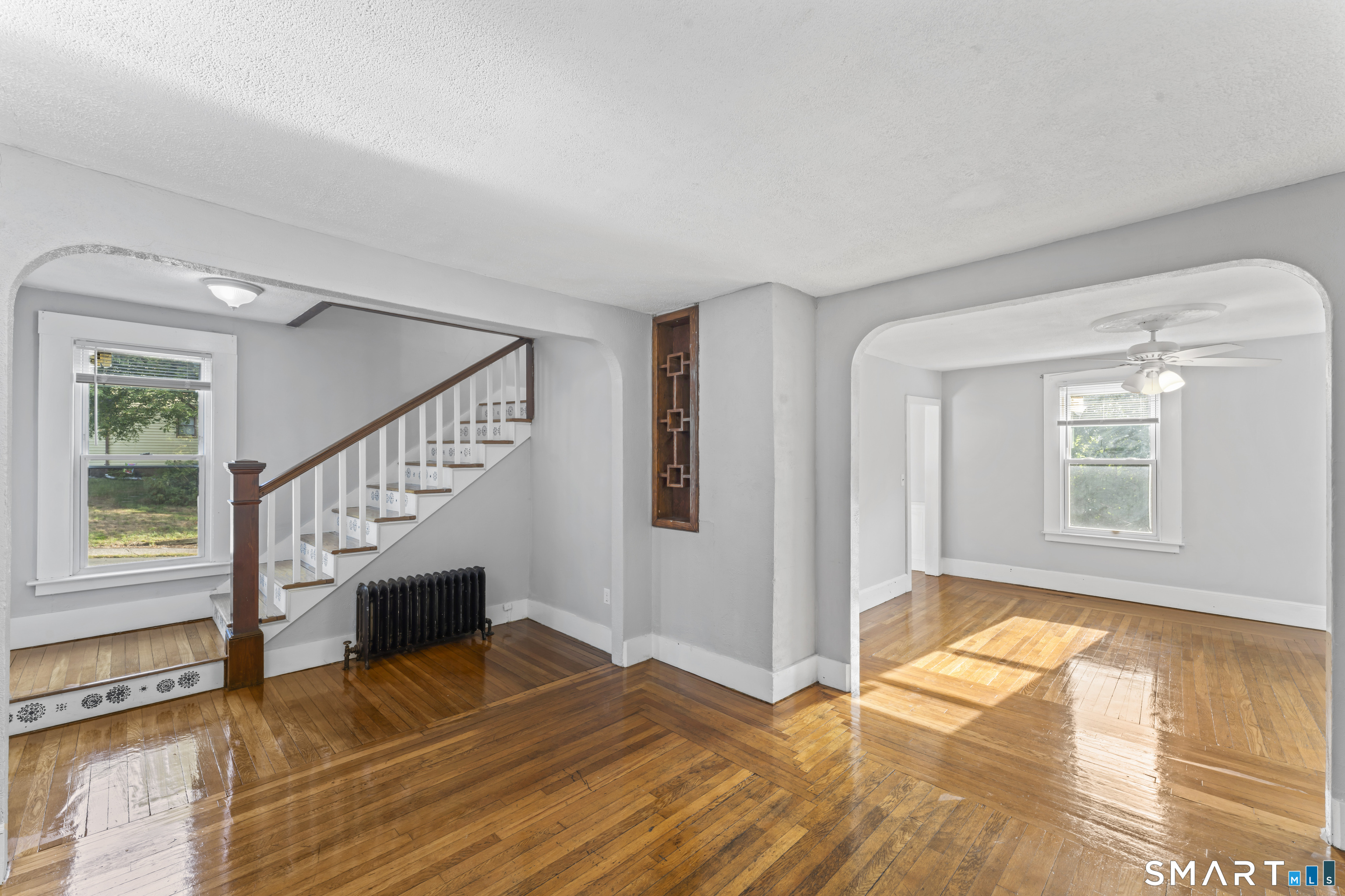 33 Evergreen Avenue photo 14