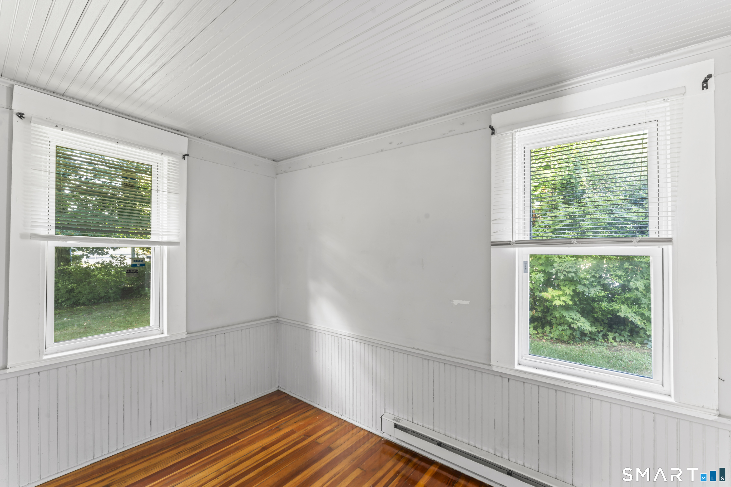 33 Evergreen Avenue photo 16