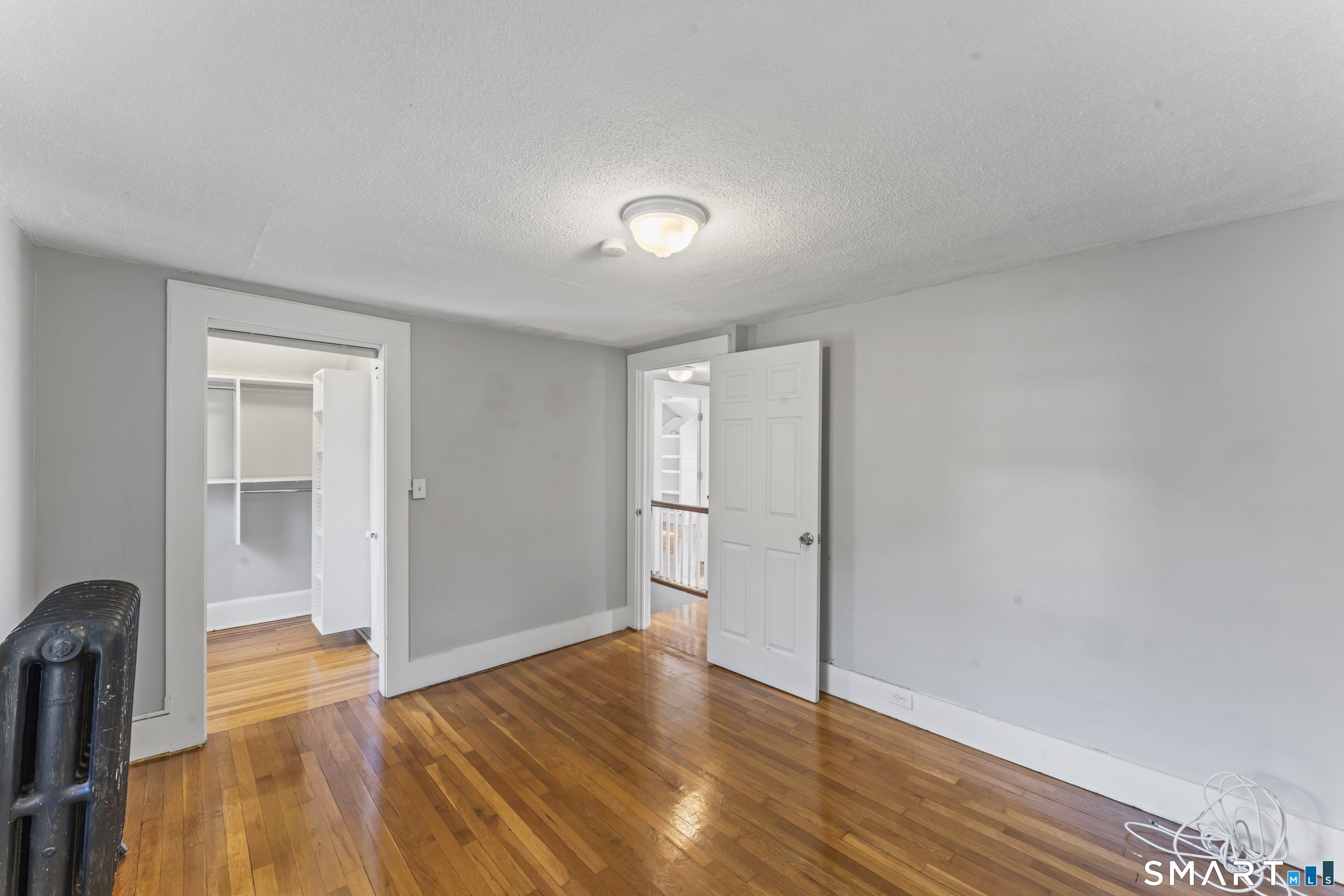 33 Evergreen Avenue photo 22