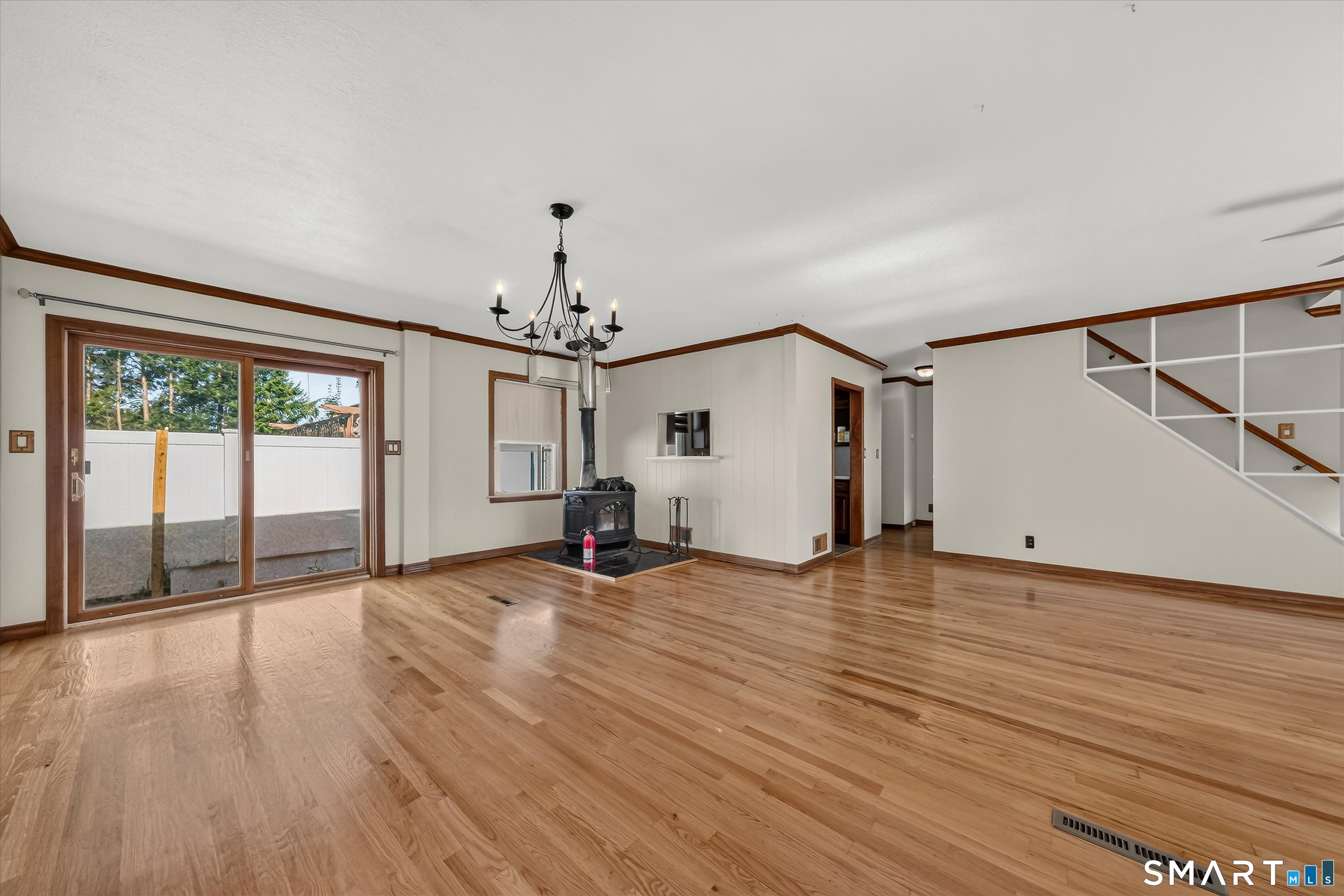 941 Lyman Avenue photo 13