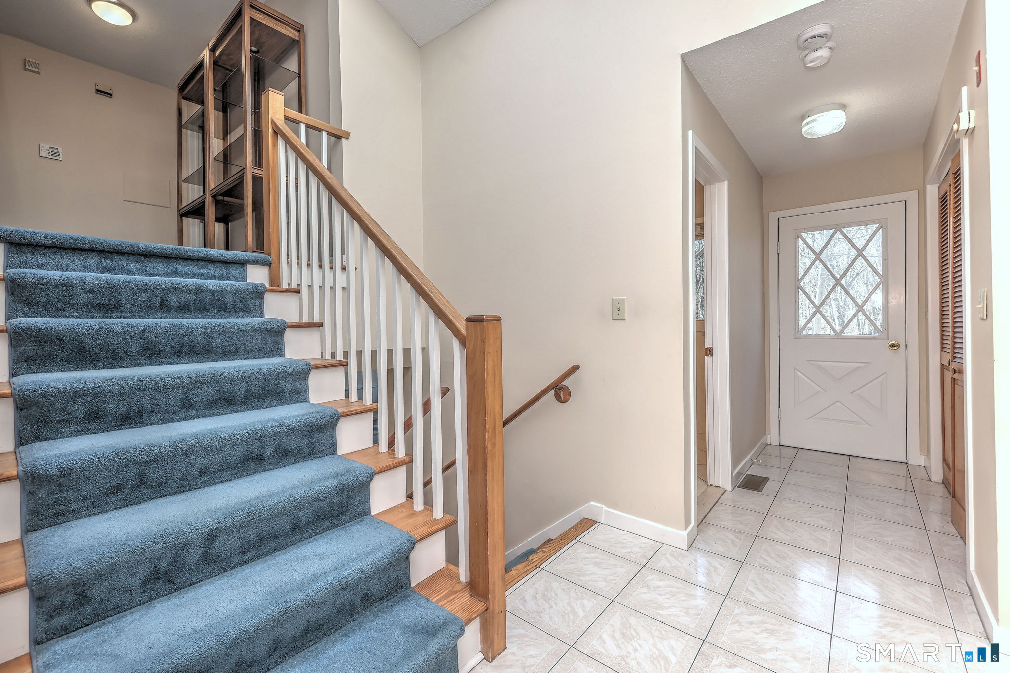 634 Aspen Lane photo 13
