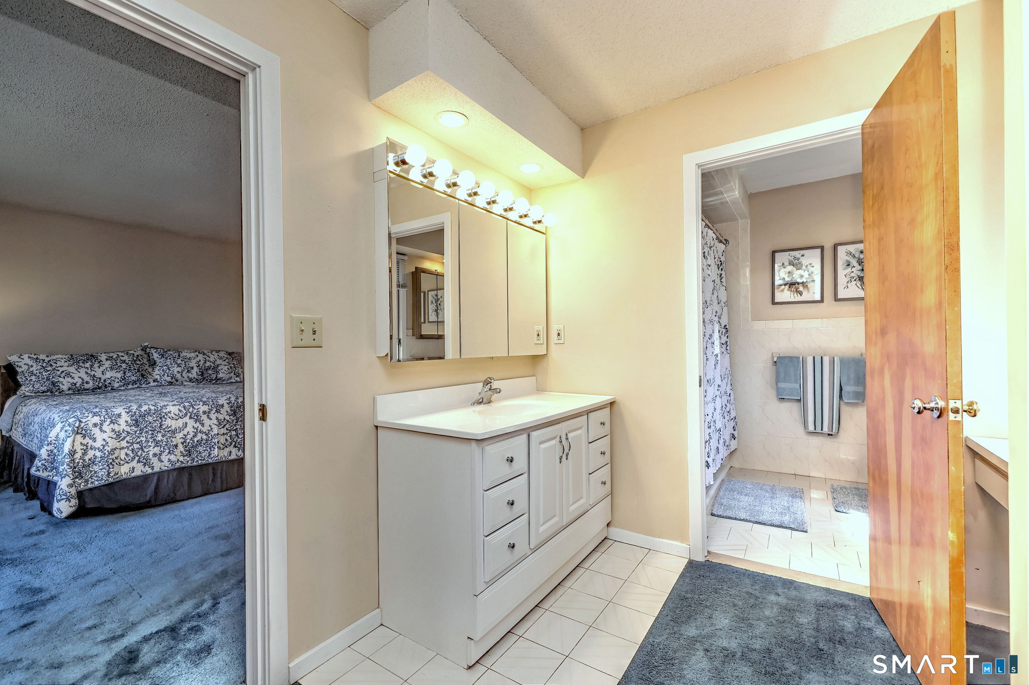 634 Aspen Lane photo 17