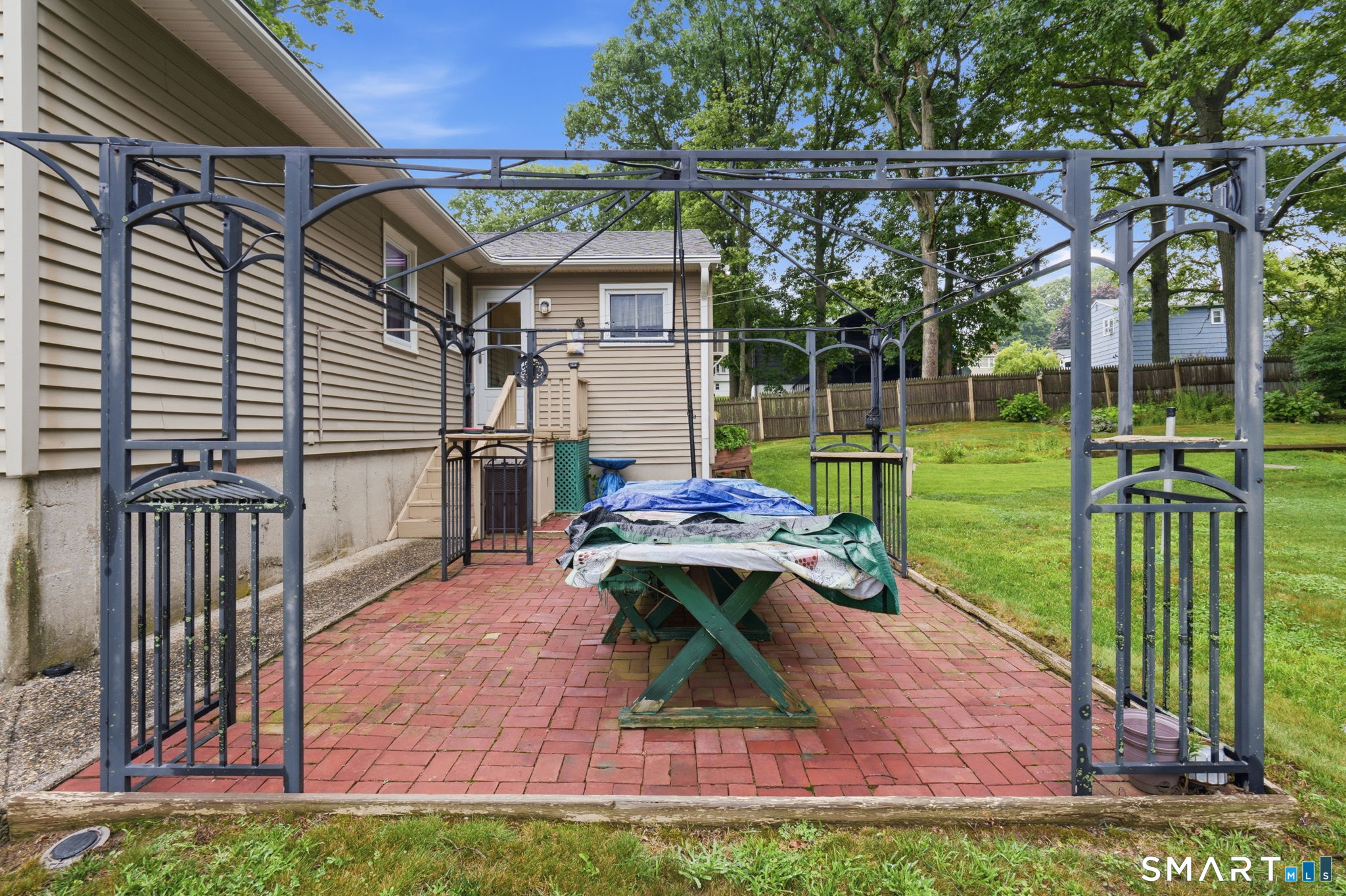 80 Fieldstone Road photo 23