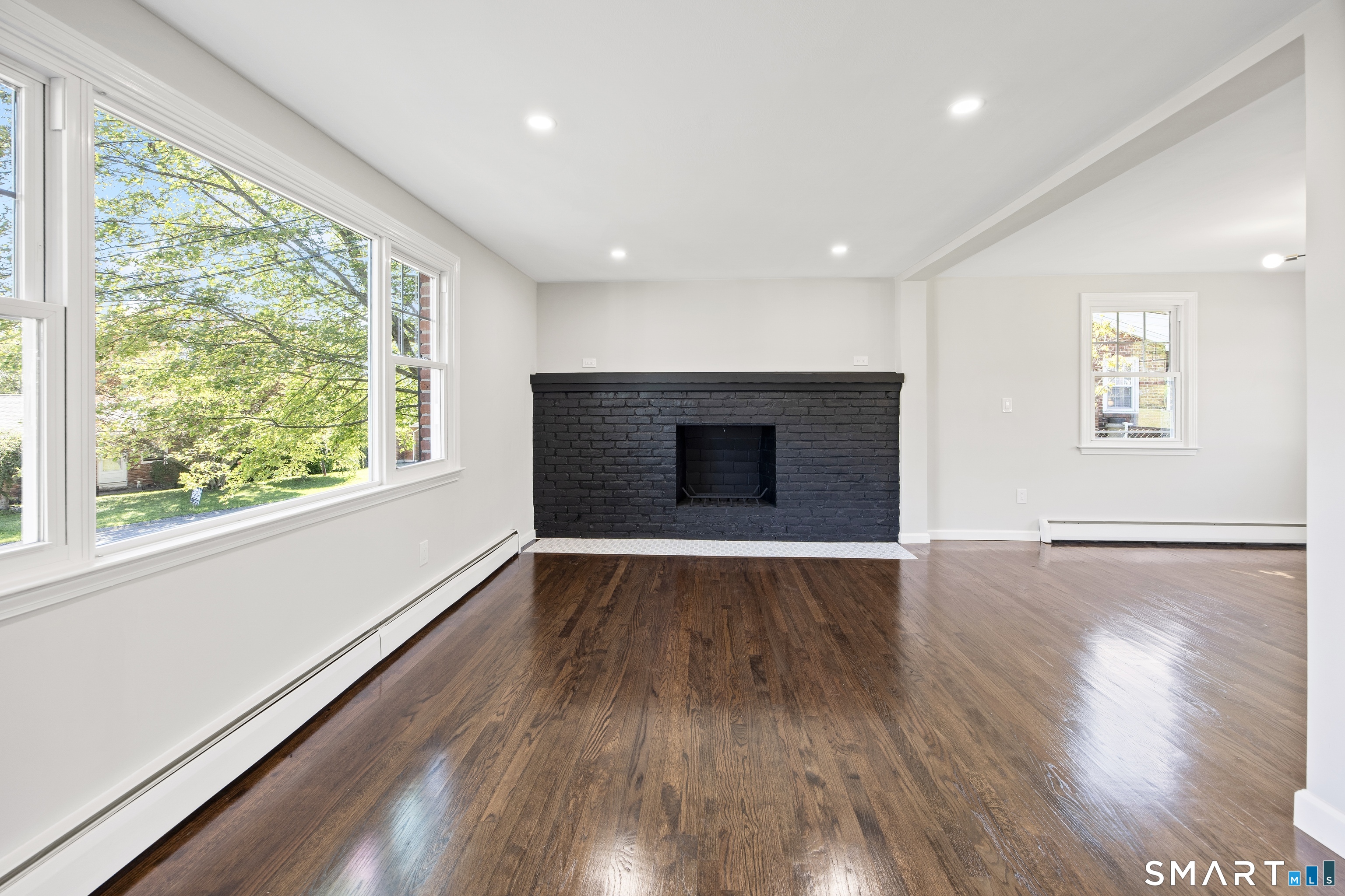 325 Circle Drive photo 10