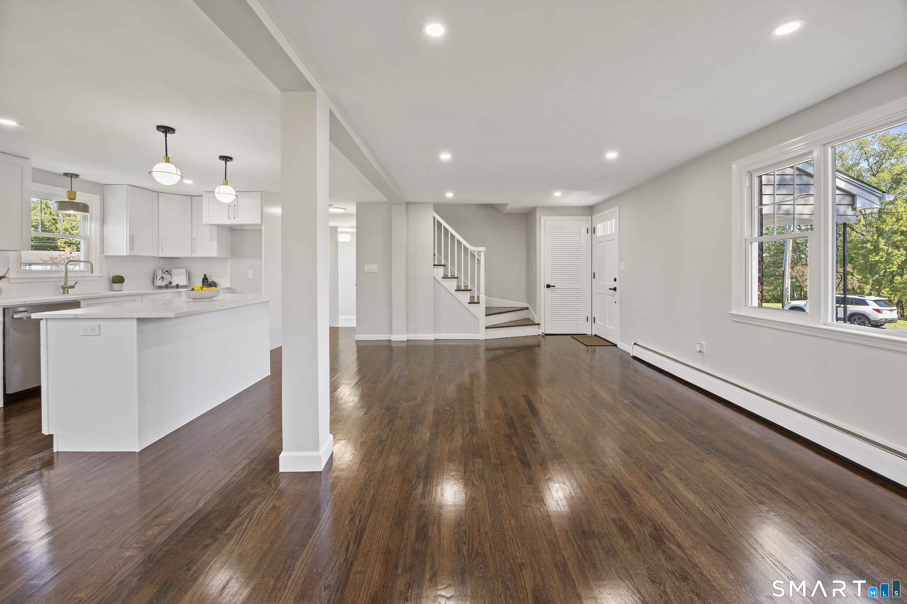 325 Circle Drive photo 18