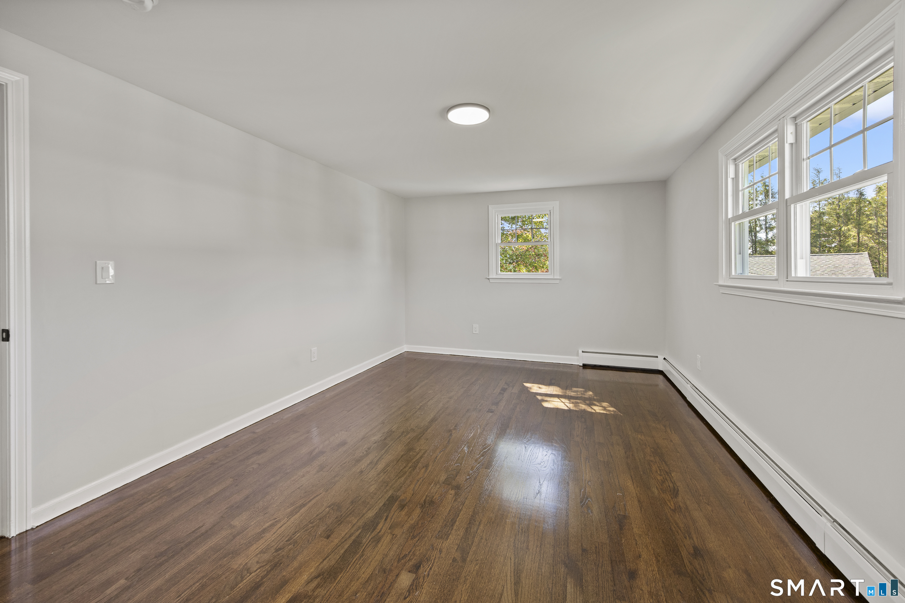 325 Circle Drive photo 23