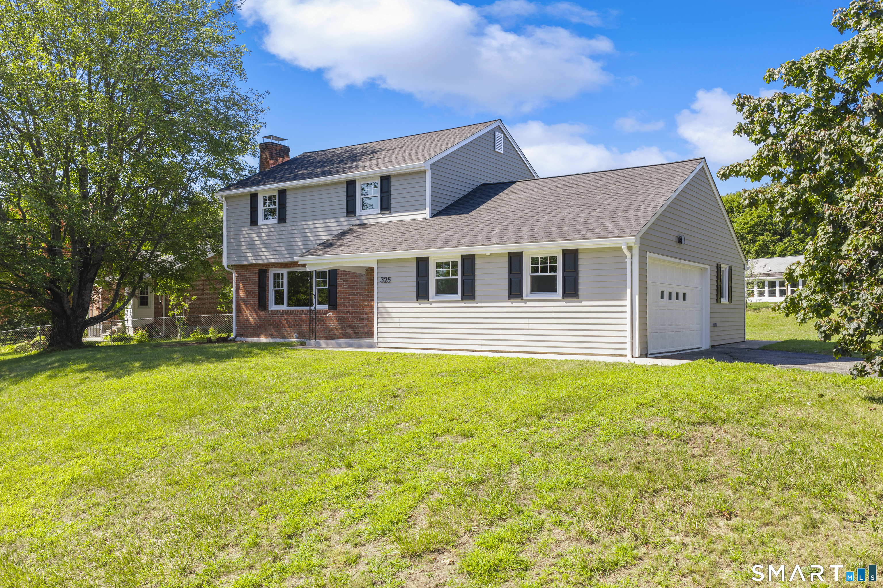 325 Circle Drive photo 35