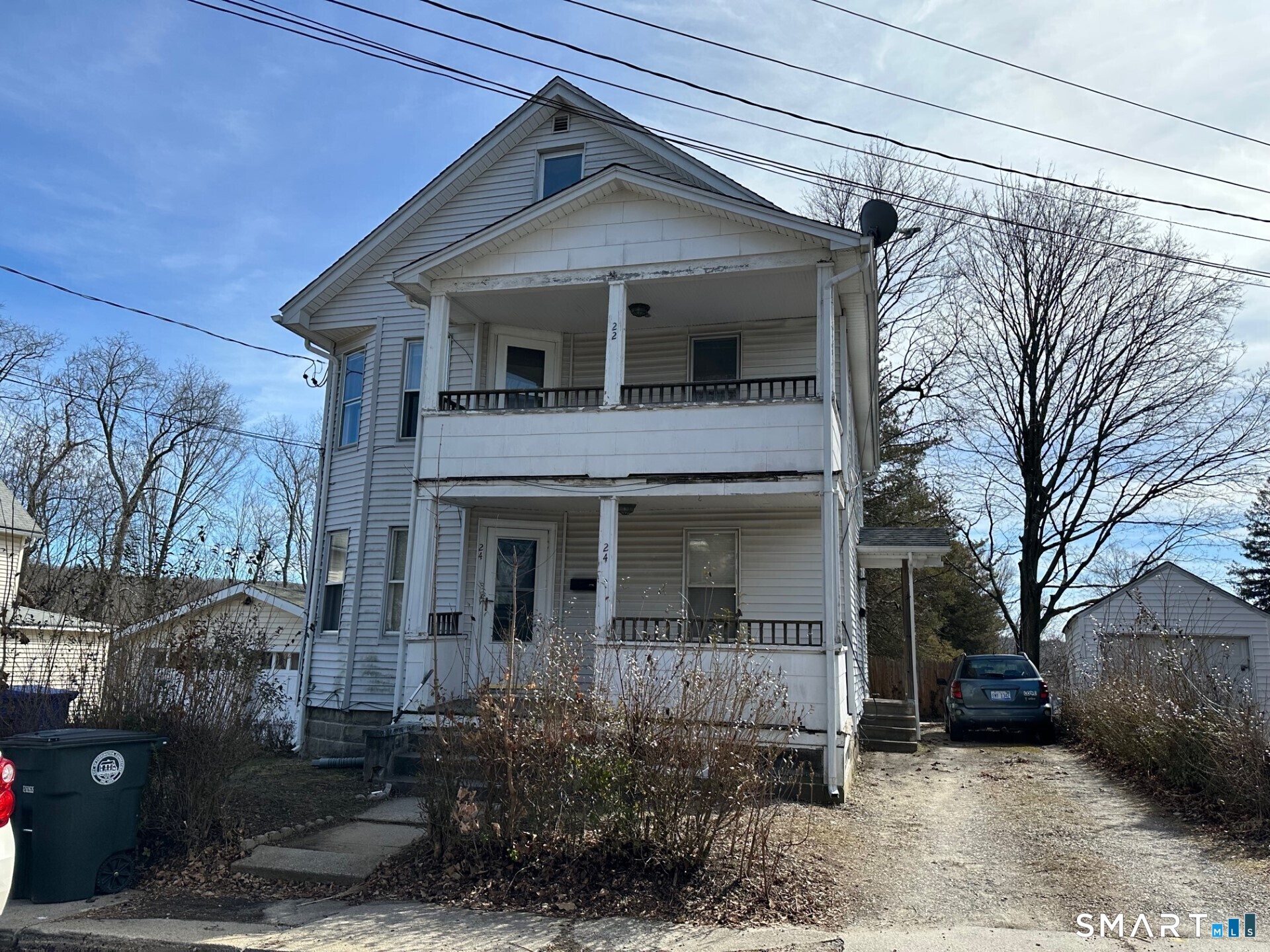 22 Donahue Place